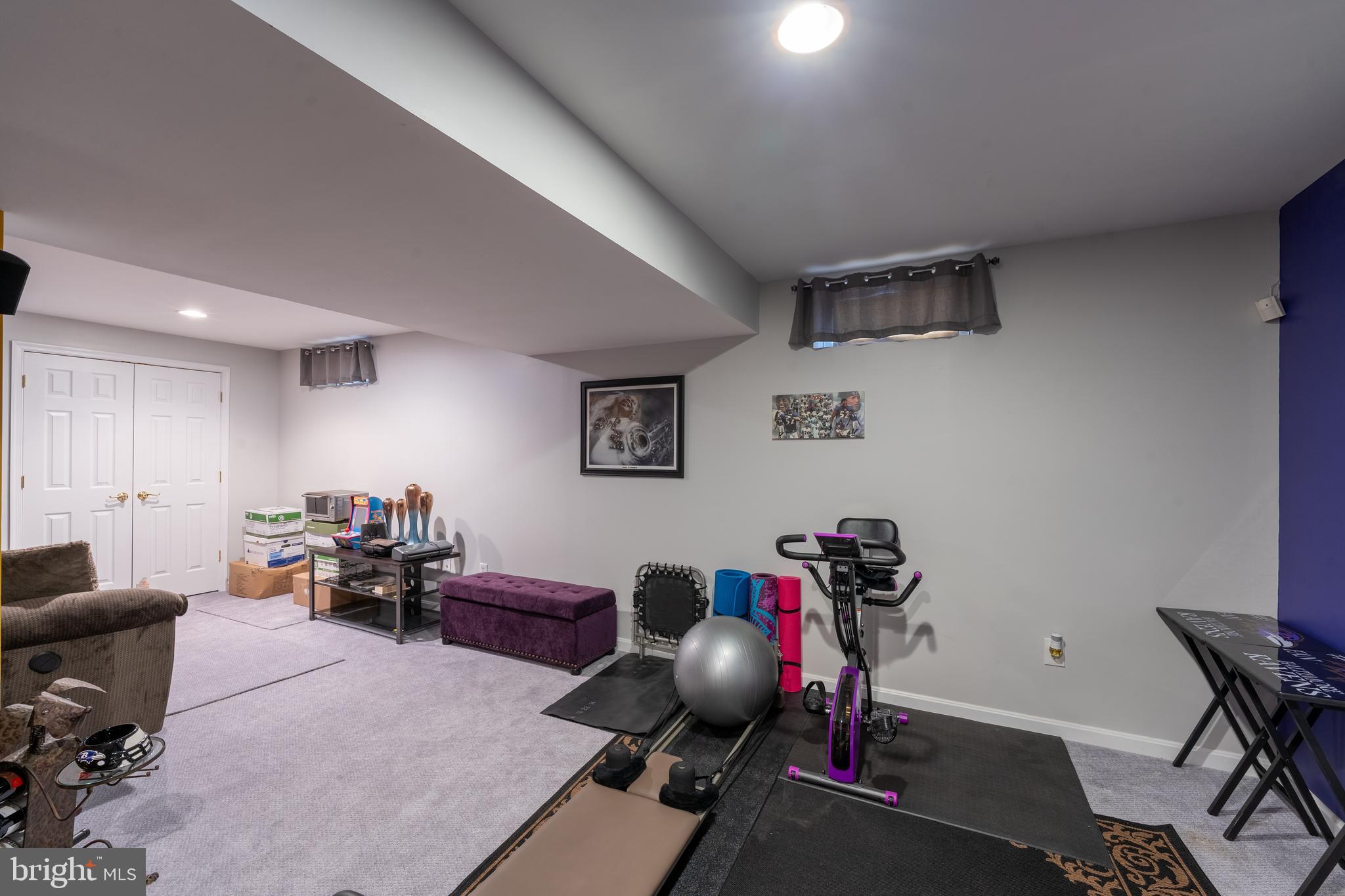 GREENS LANE - Residential