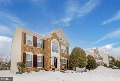 Homes For Sale - 9 Greens Landing Court<br/> RANDALLSTOWN, MD 21133