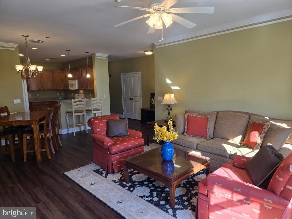 PENINSULA - Residential