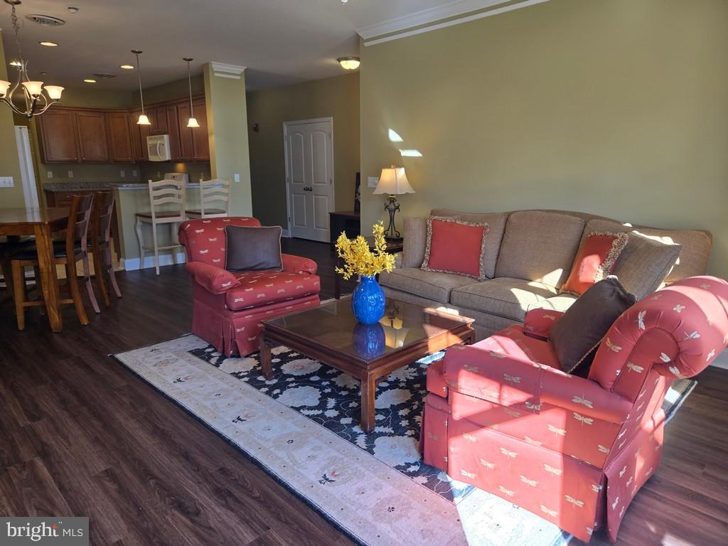 PENINSULA - Residential