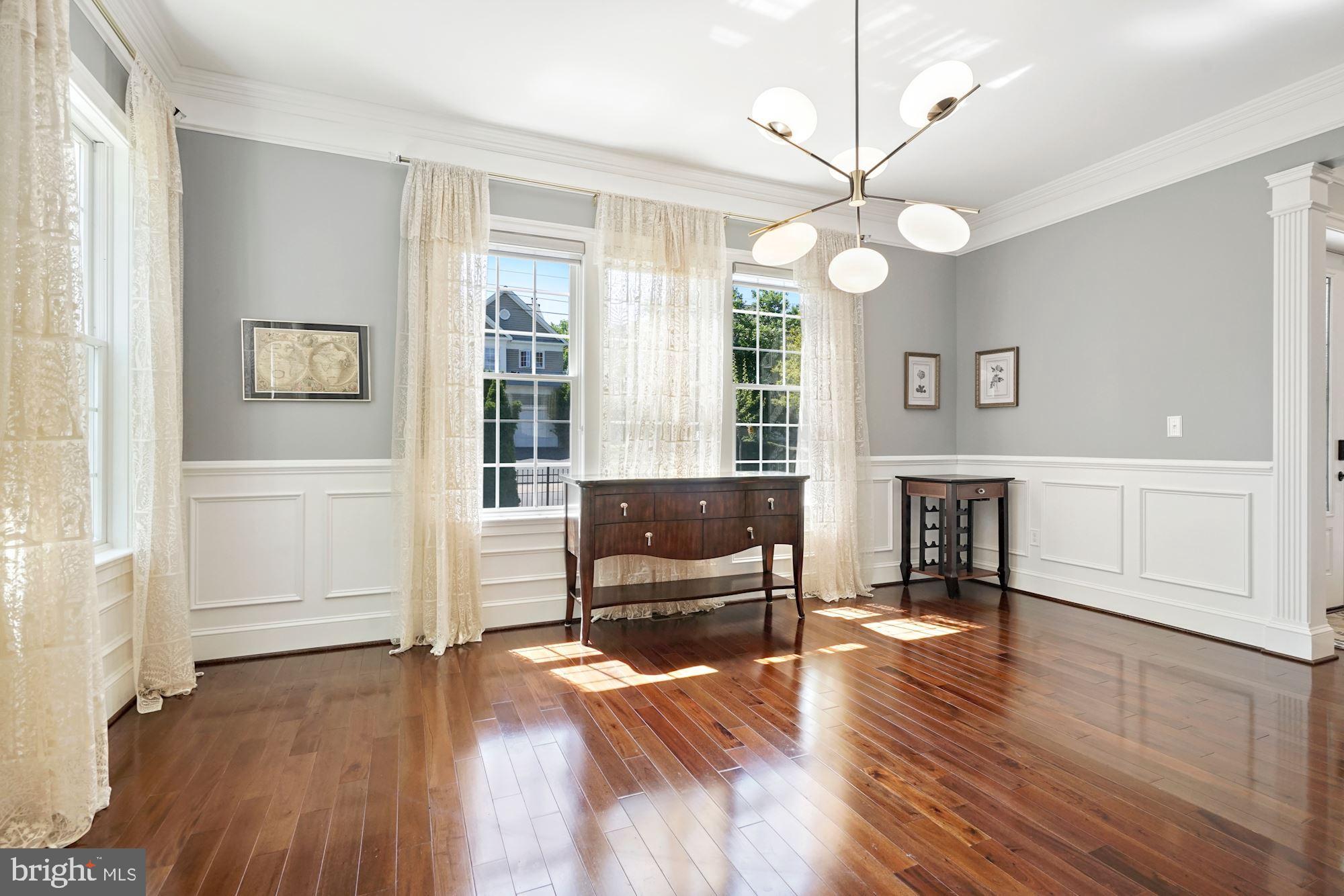 LYON PARK - Residential