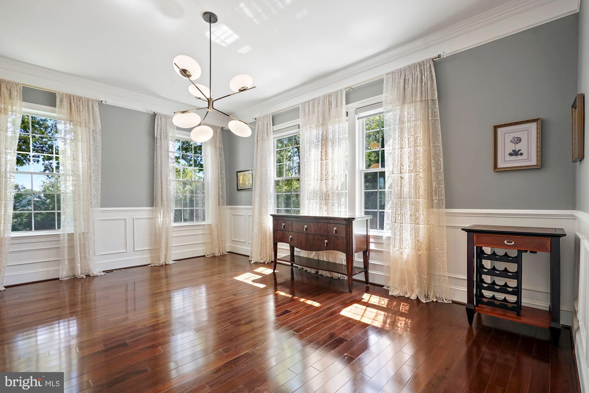 LYON PARK - Residential