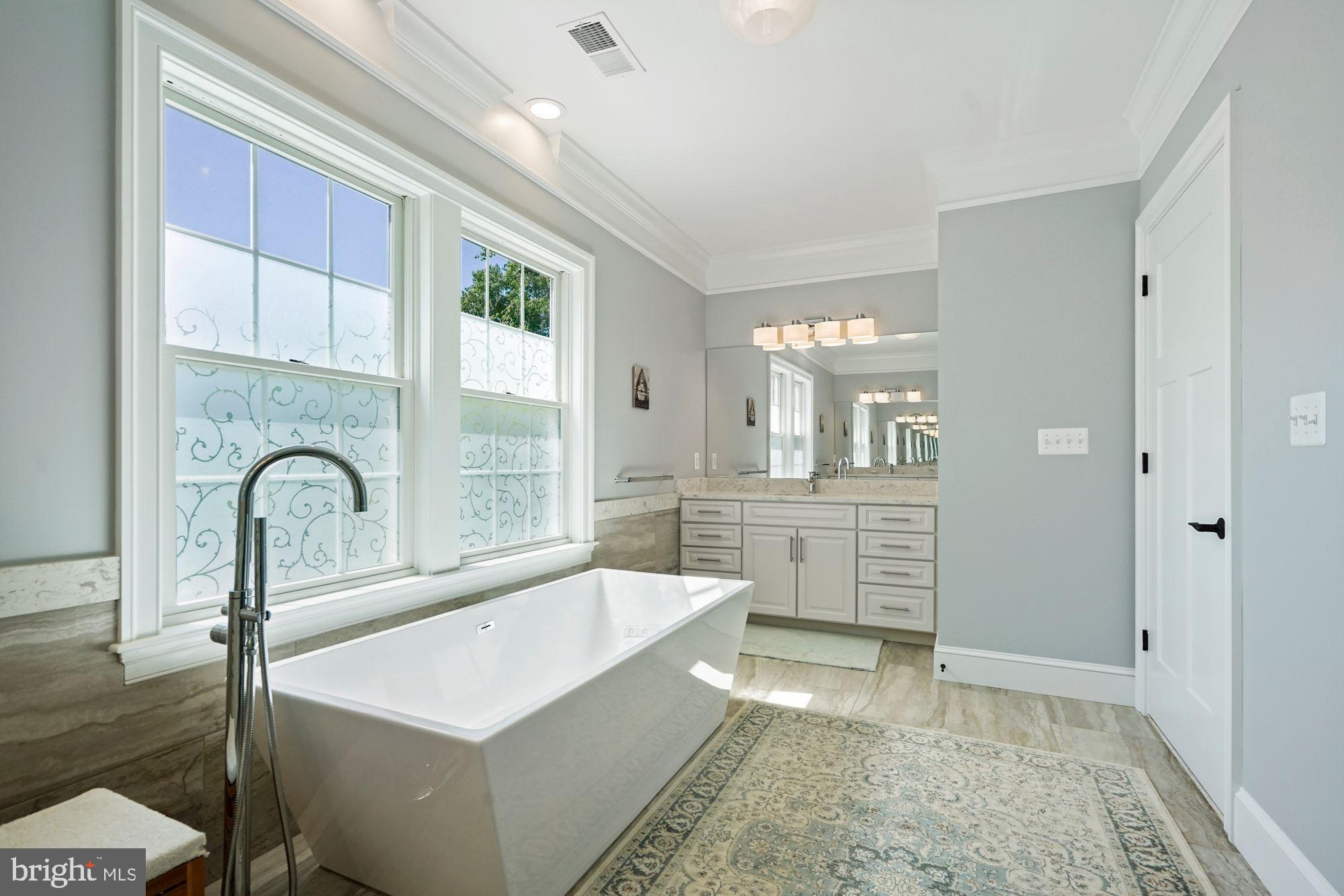 LYON PARK - Residential