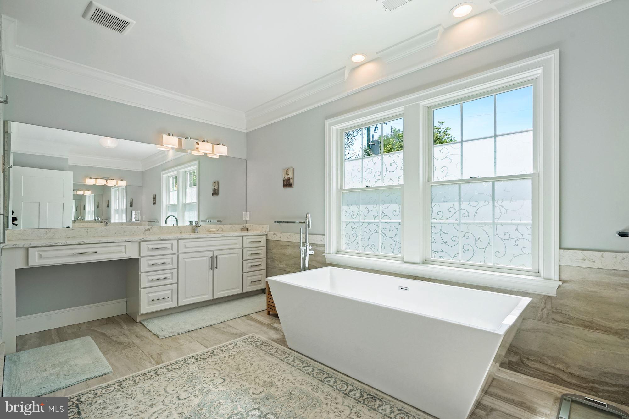 LYON PARK - Residential