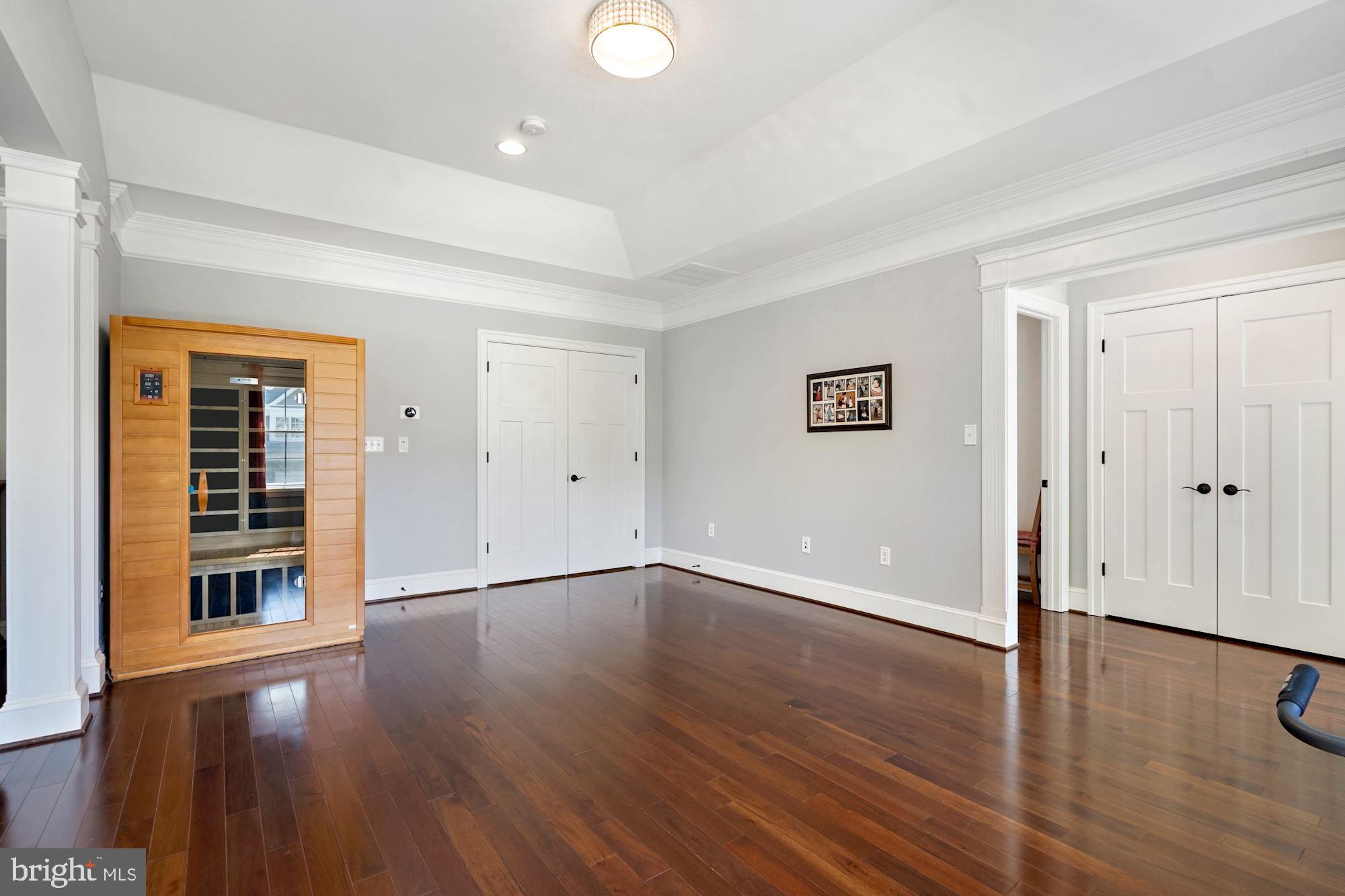 LYON PARK - Residential