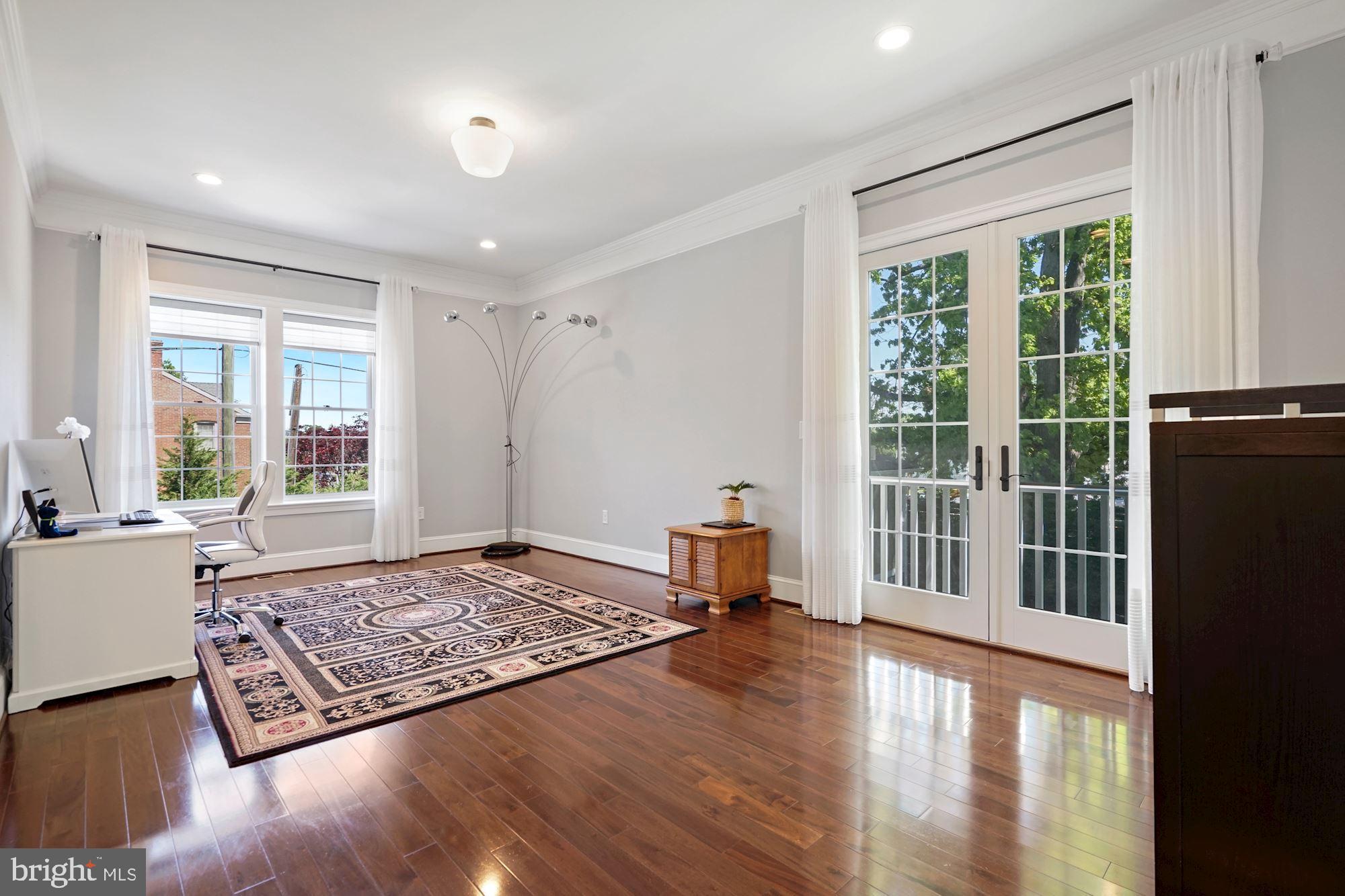 LYON PARK - Residential