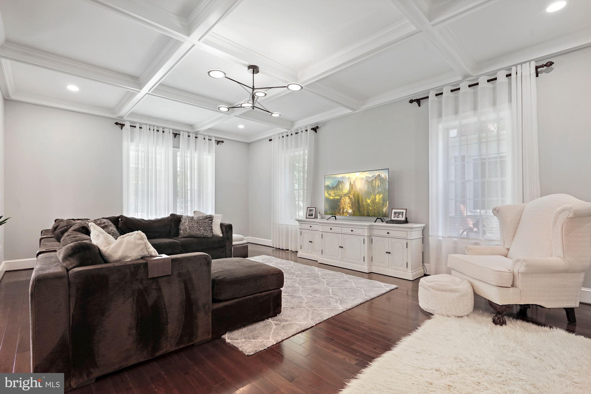 LYON PARK - Residential