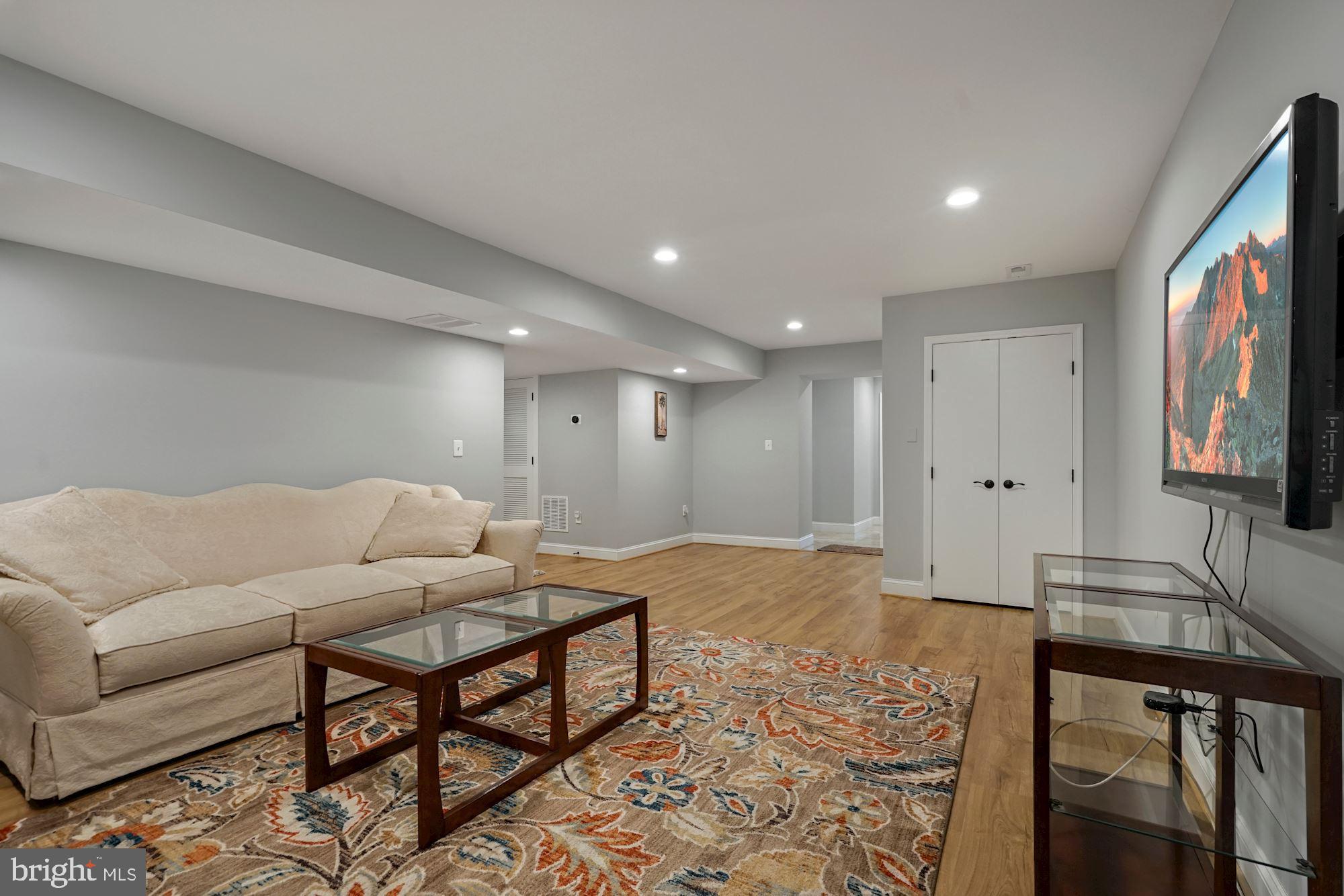 LYON PARK - Residential