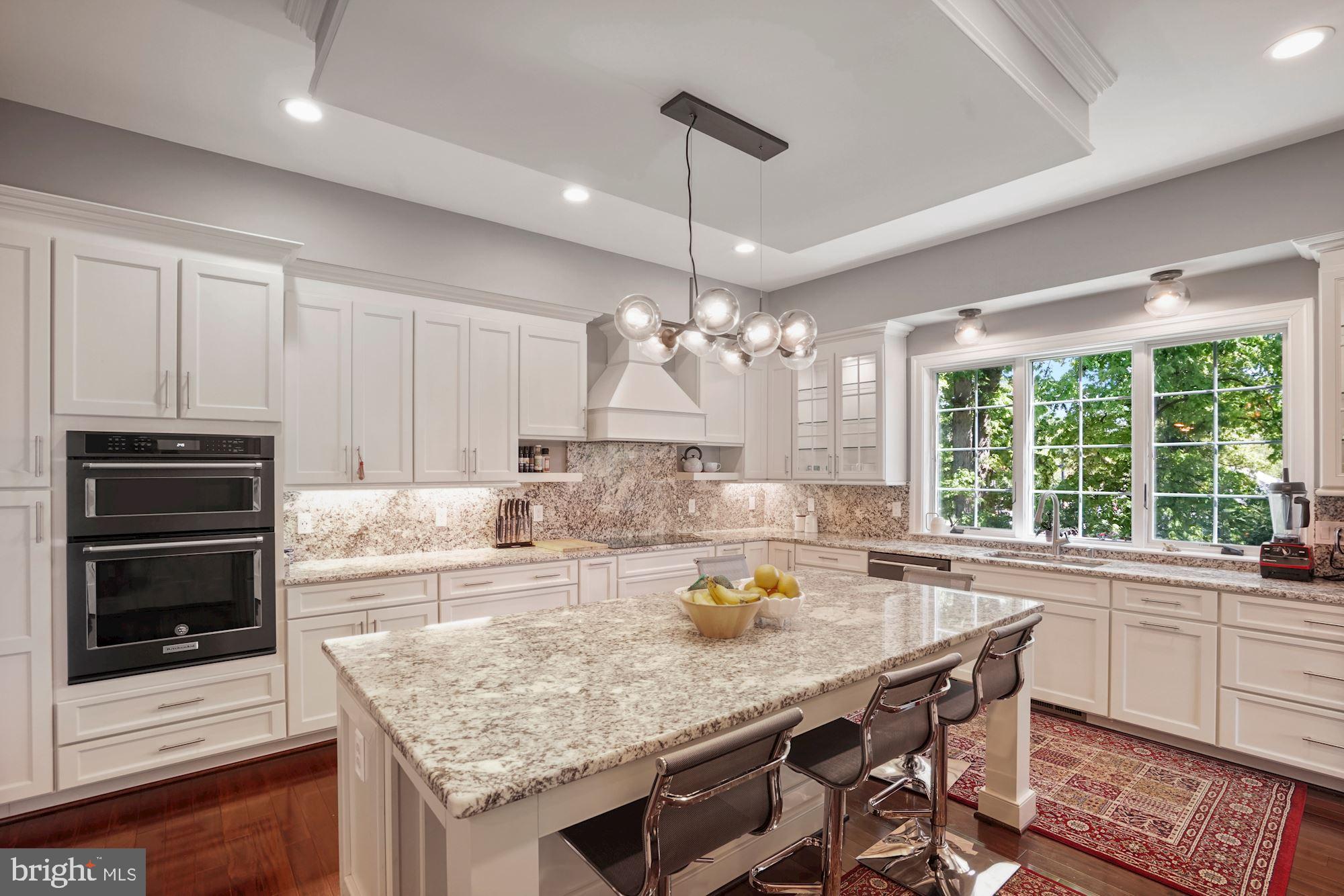 LYON PARK - Residential