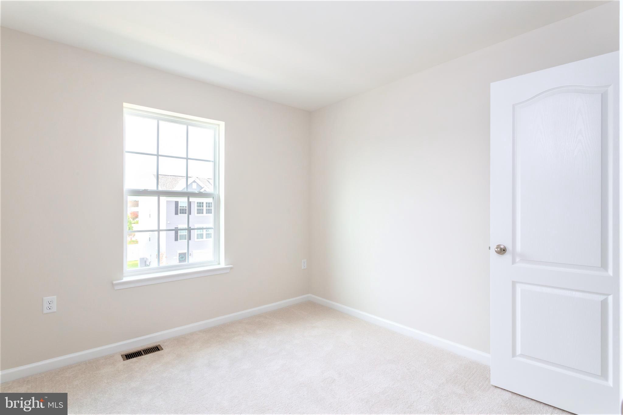 BRIAR RUN - Residential