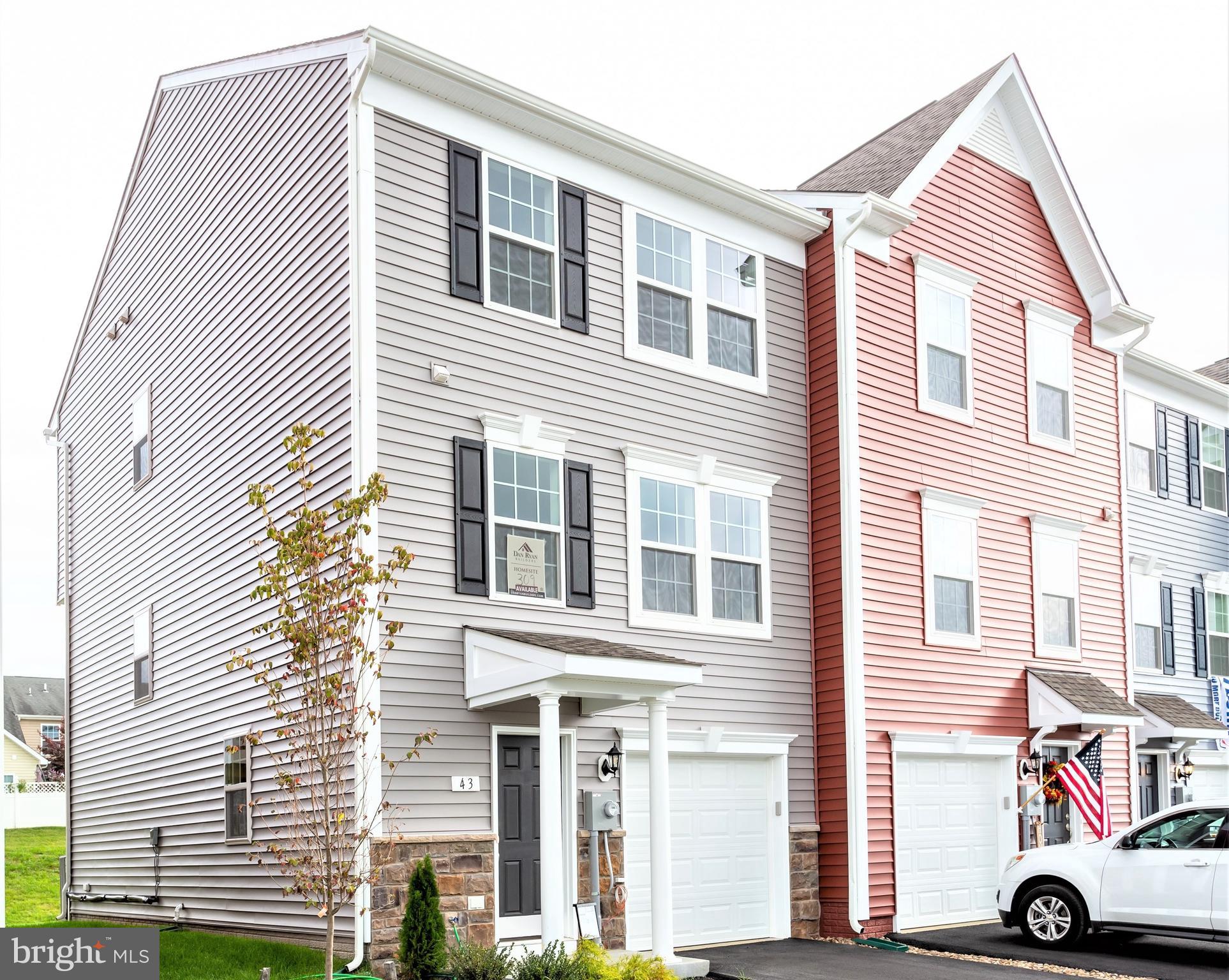 BRIAR RUN - Residential