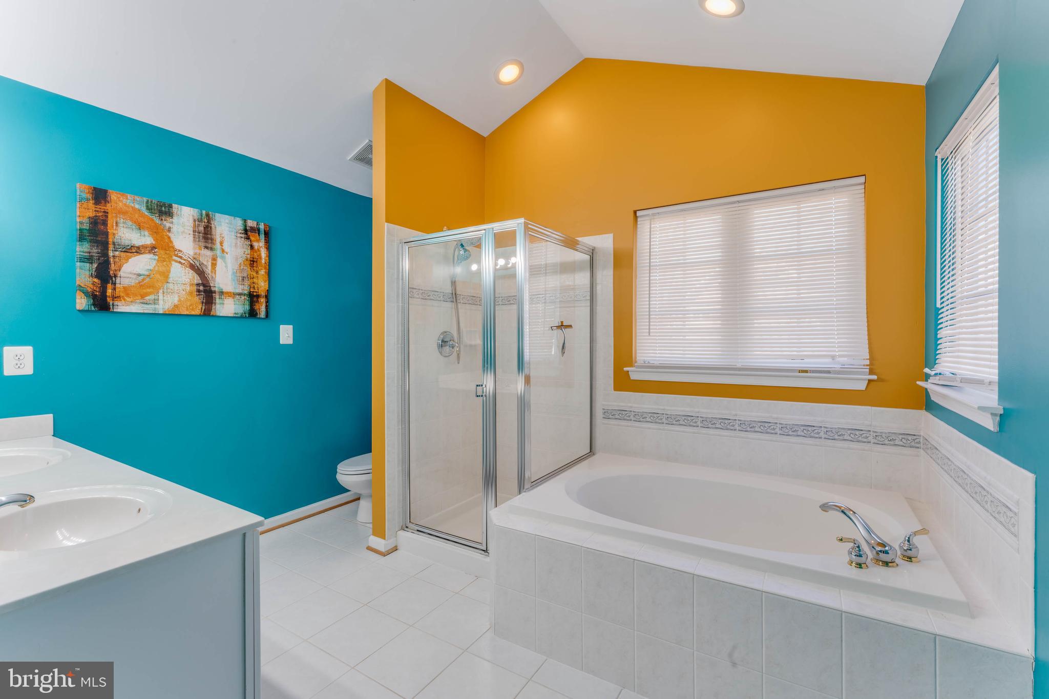 LAKELANDS - Residential Lease