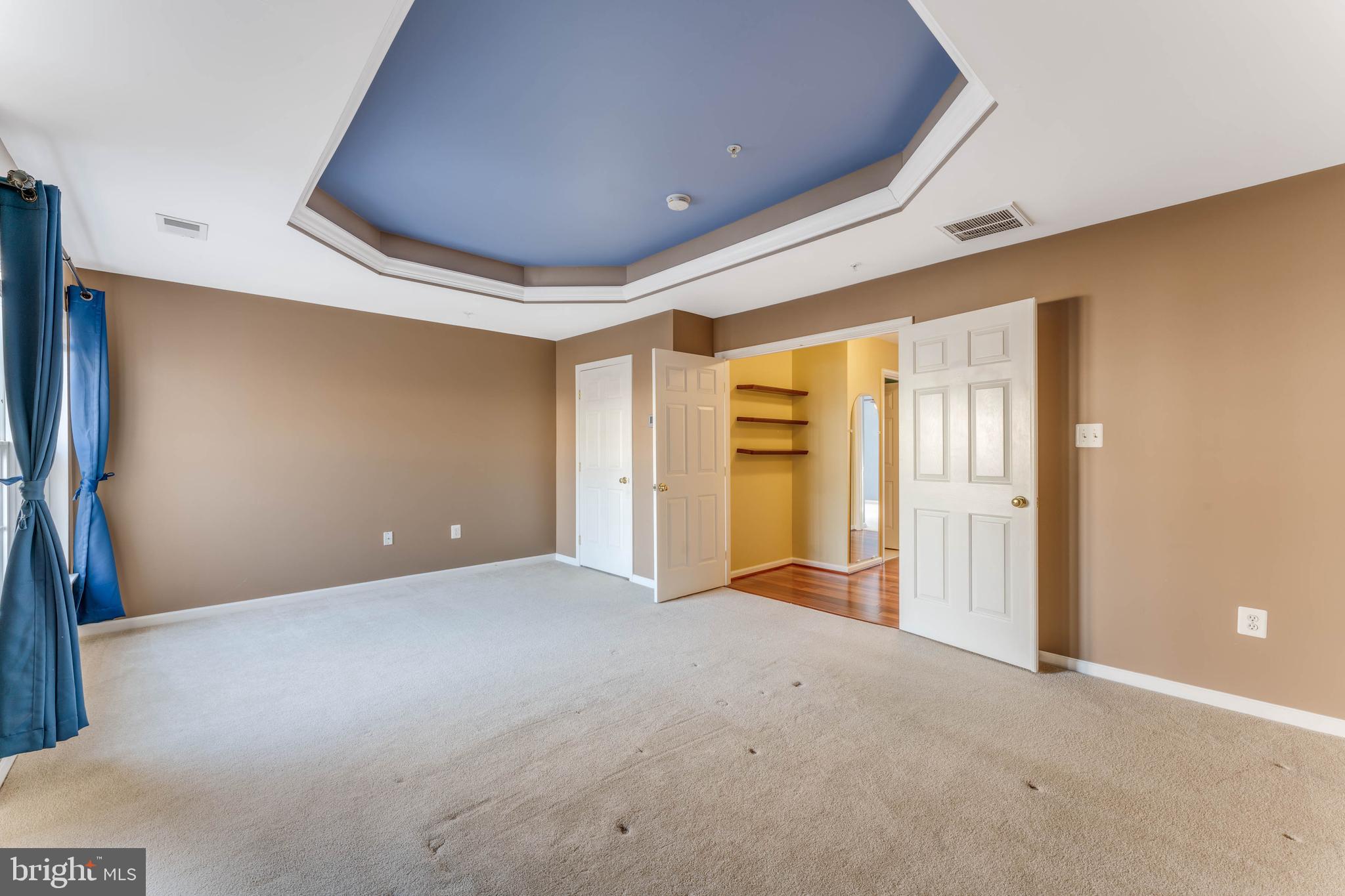 LAKELANDS - Residential Lease