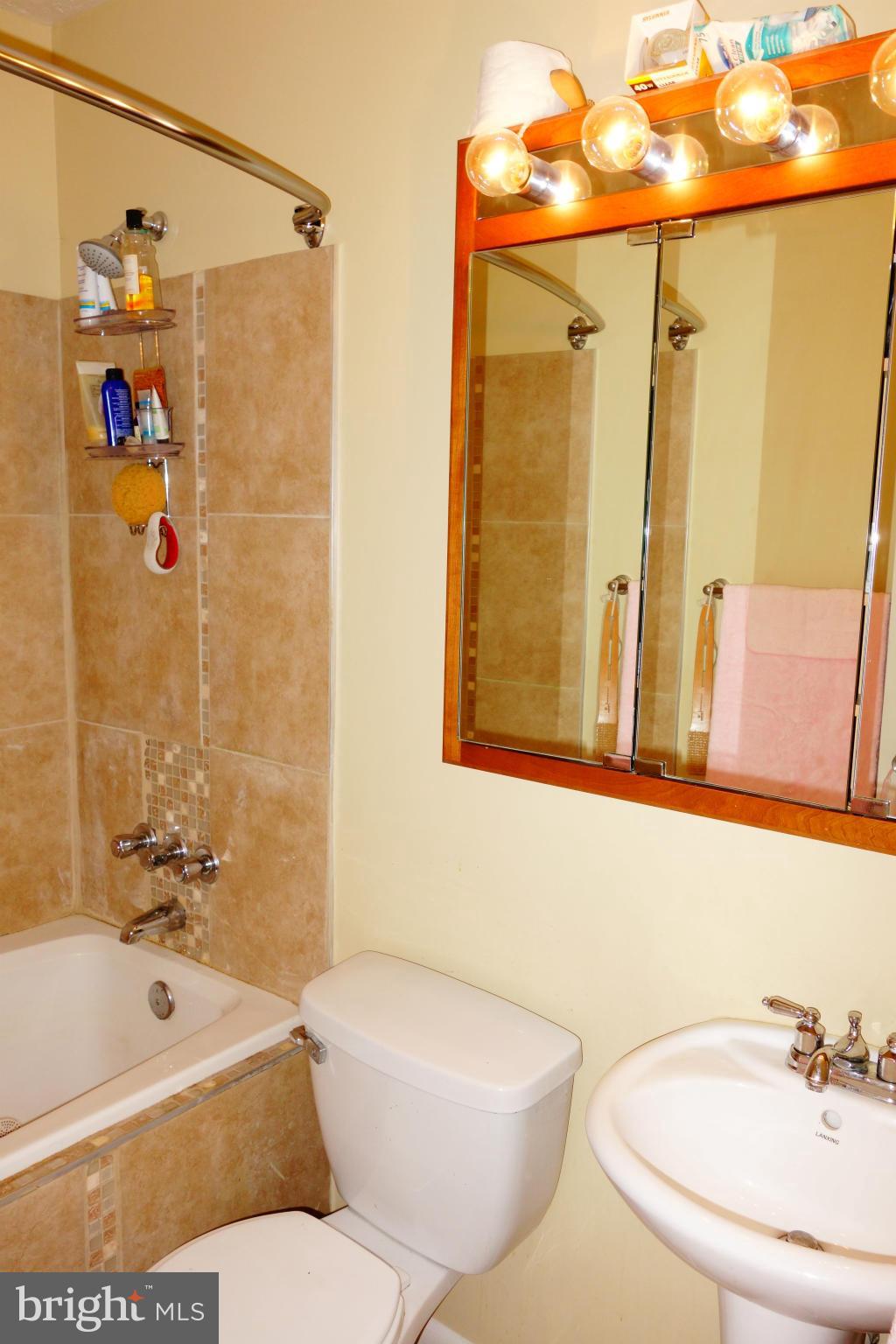 CARROLL CREST - Residential