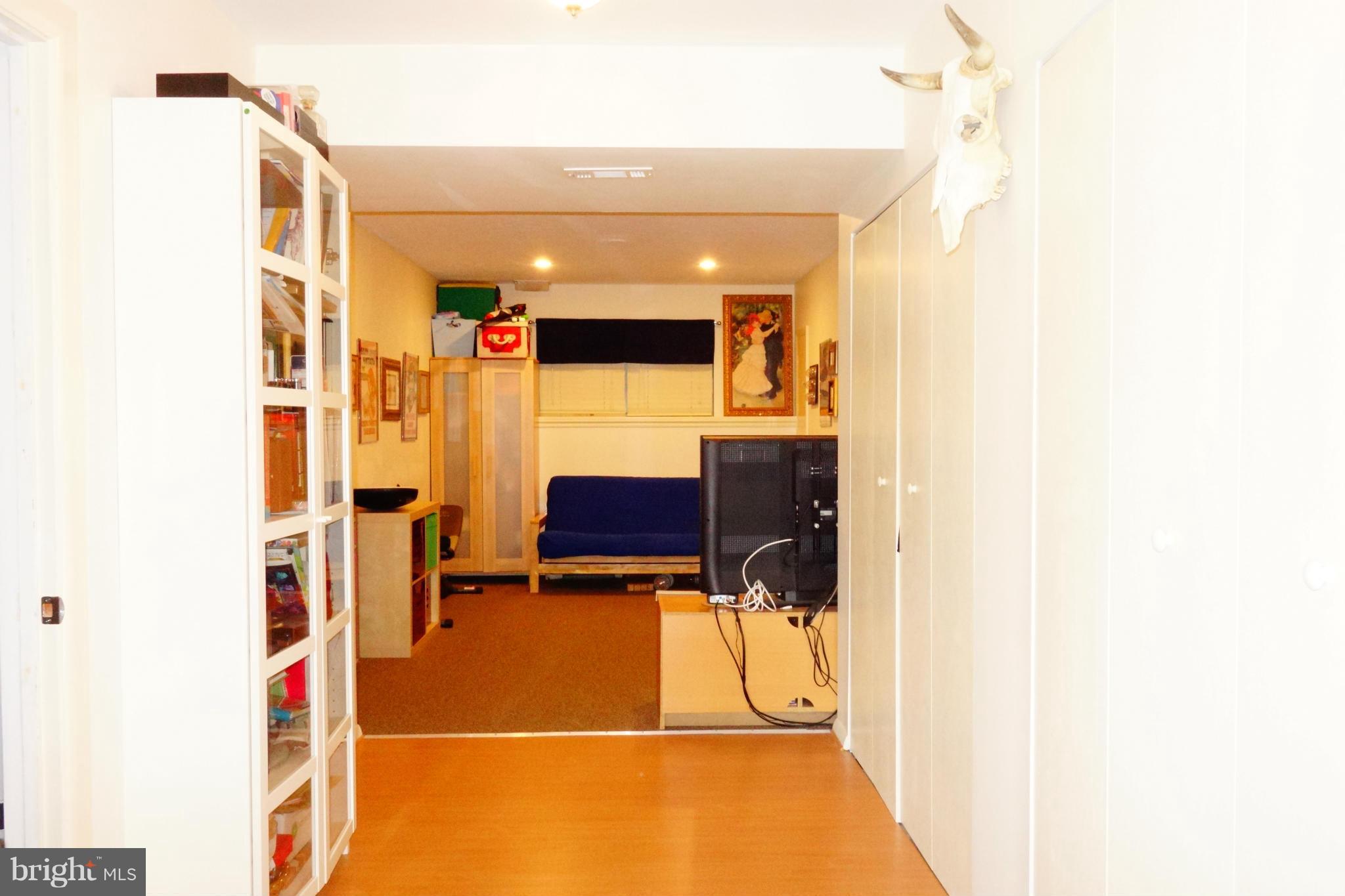 CARROLL CREST - Residential