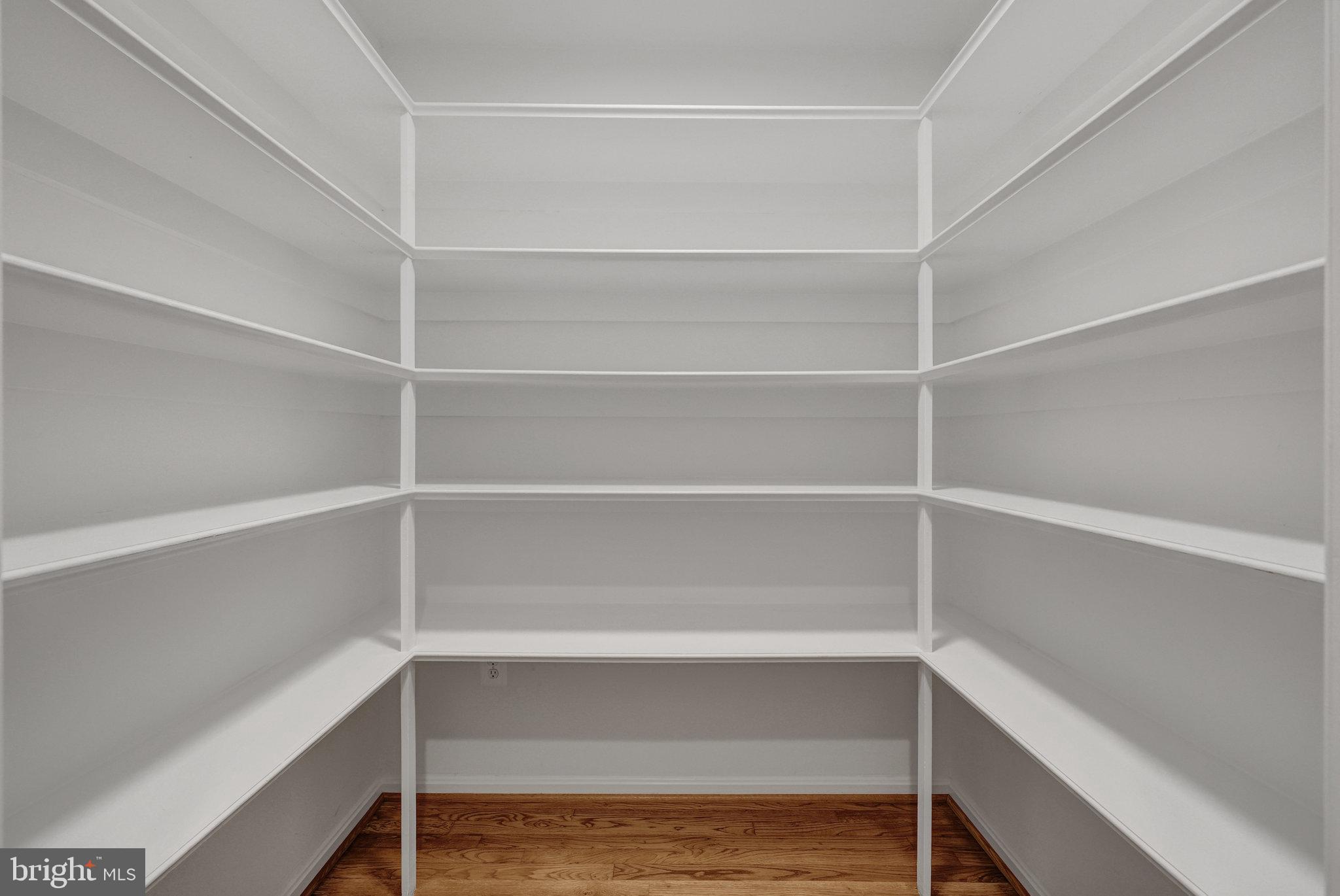 POTOMAC FOREST - Residential