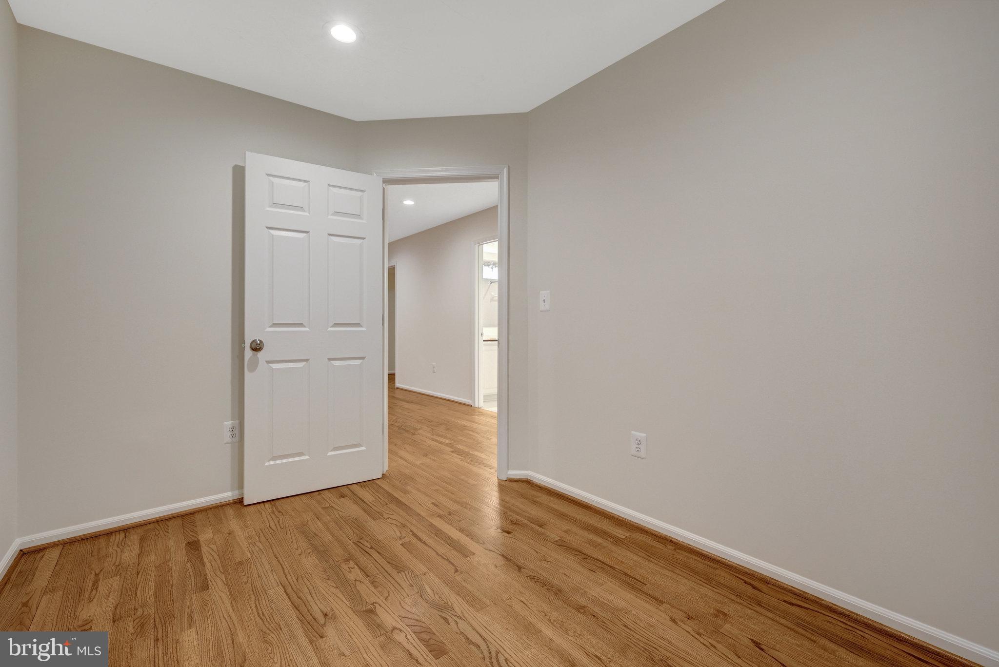 POTOMAC FOREST - Residential