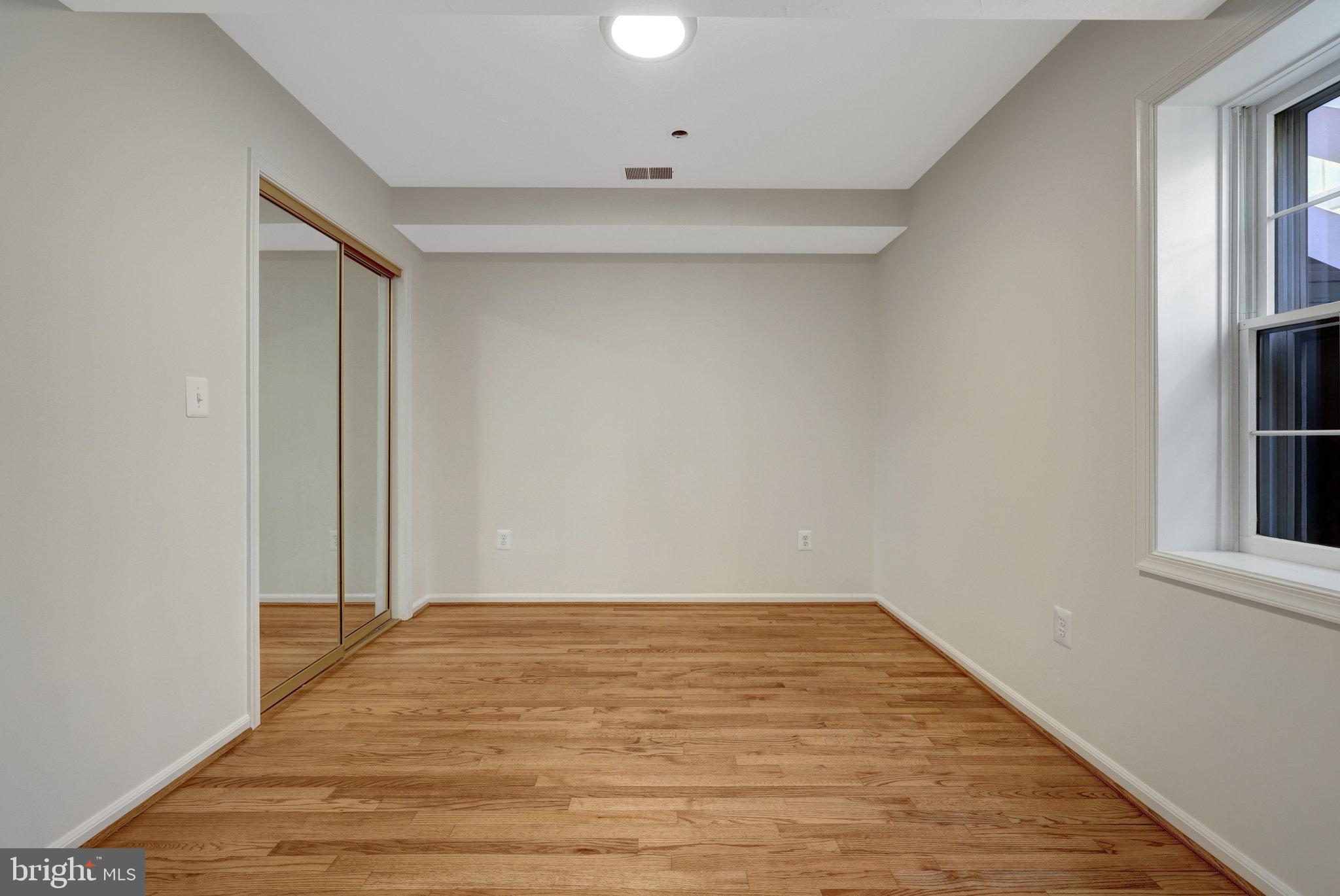 POTOMAC FOREST - Residential