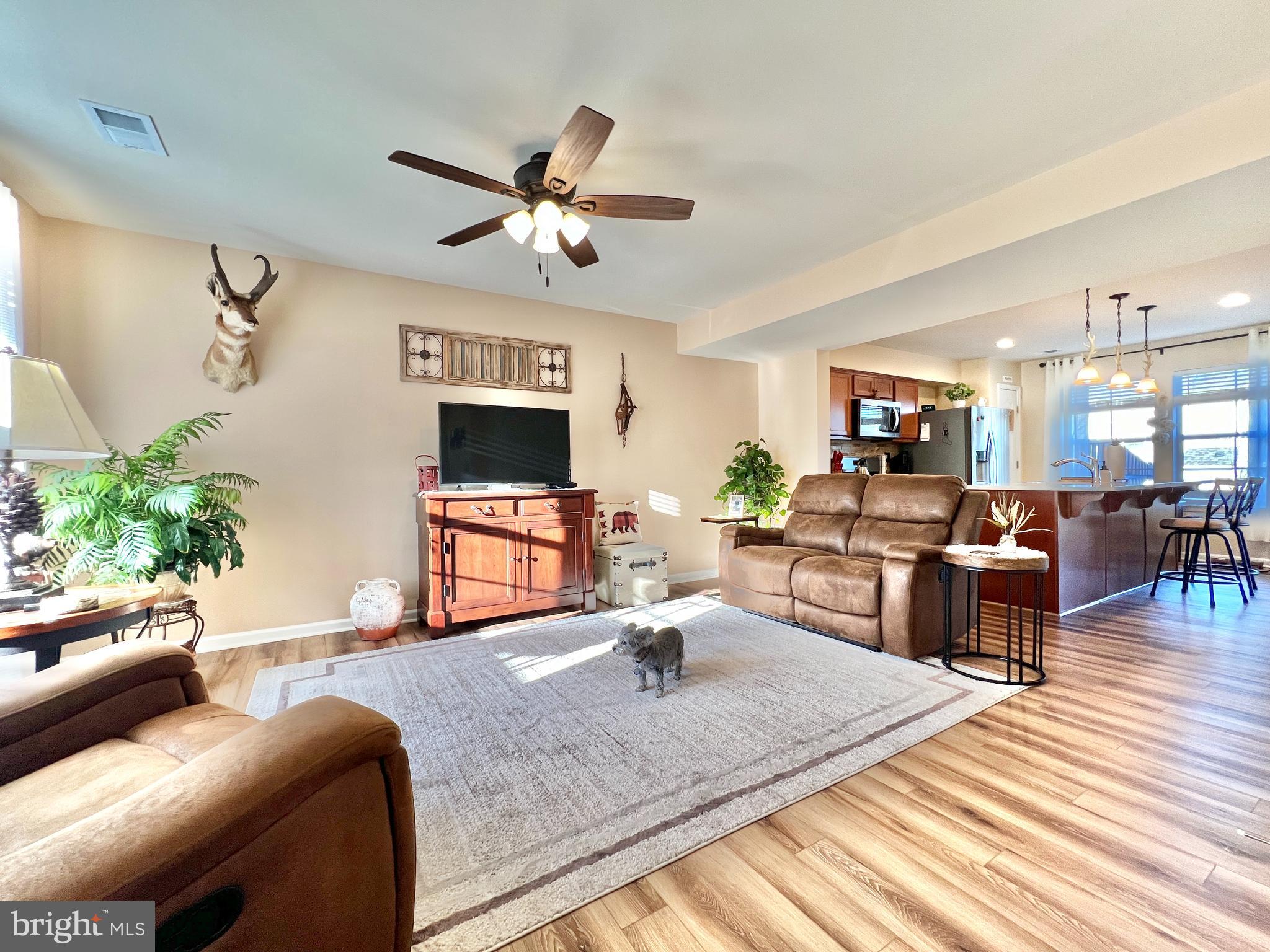 ARCHERS ROCK - Residential