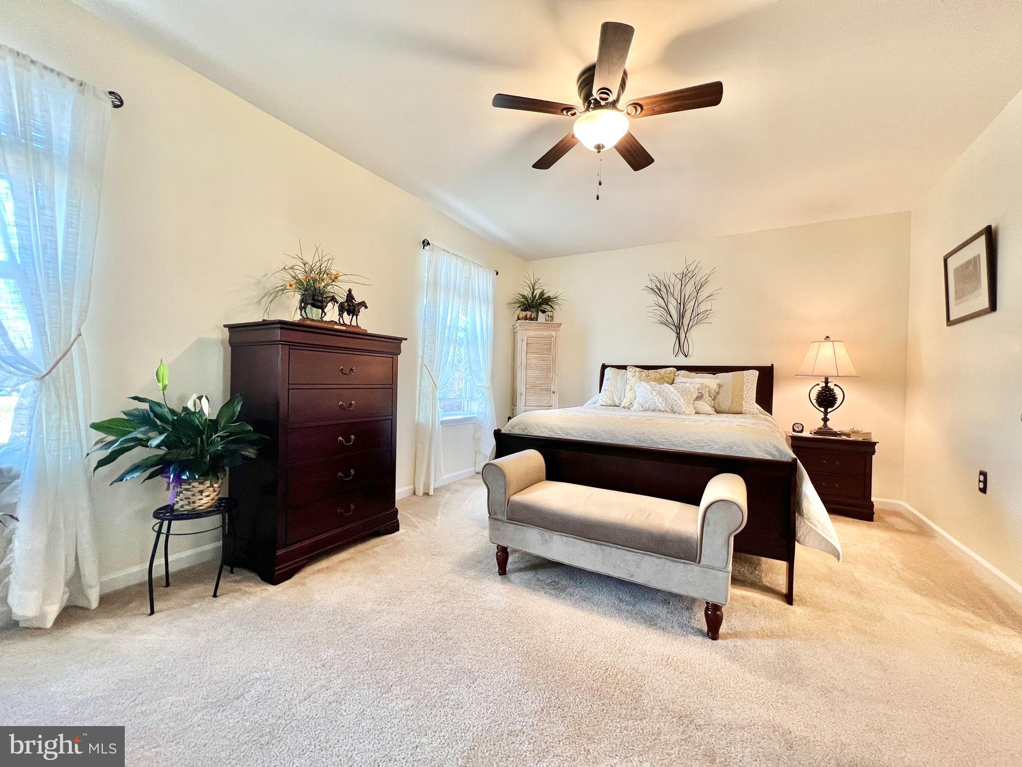 ARCHERS ROCK - Residential