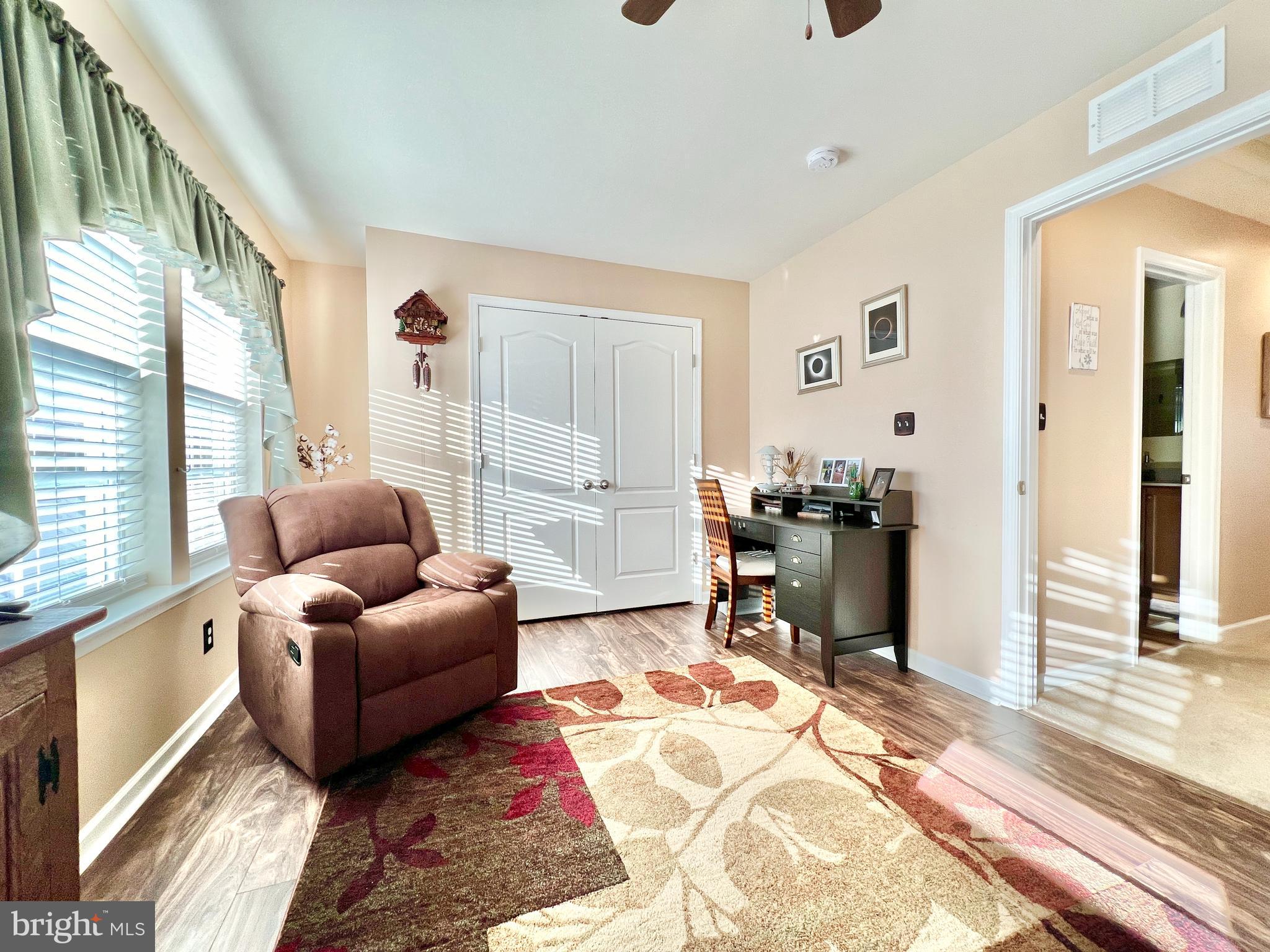 ARCHERS ROCK - Residential