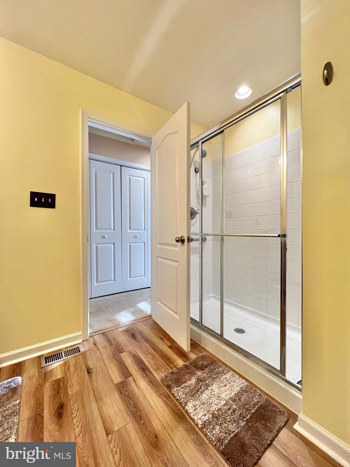 ARCHERS ROCK - Residential