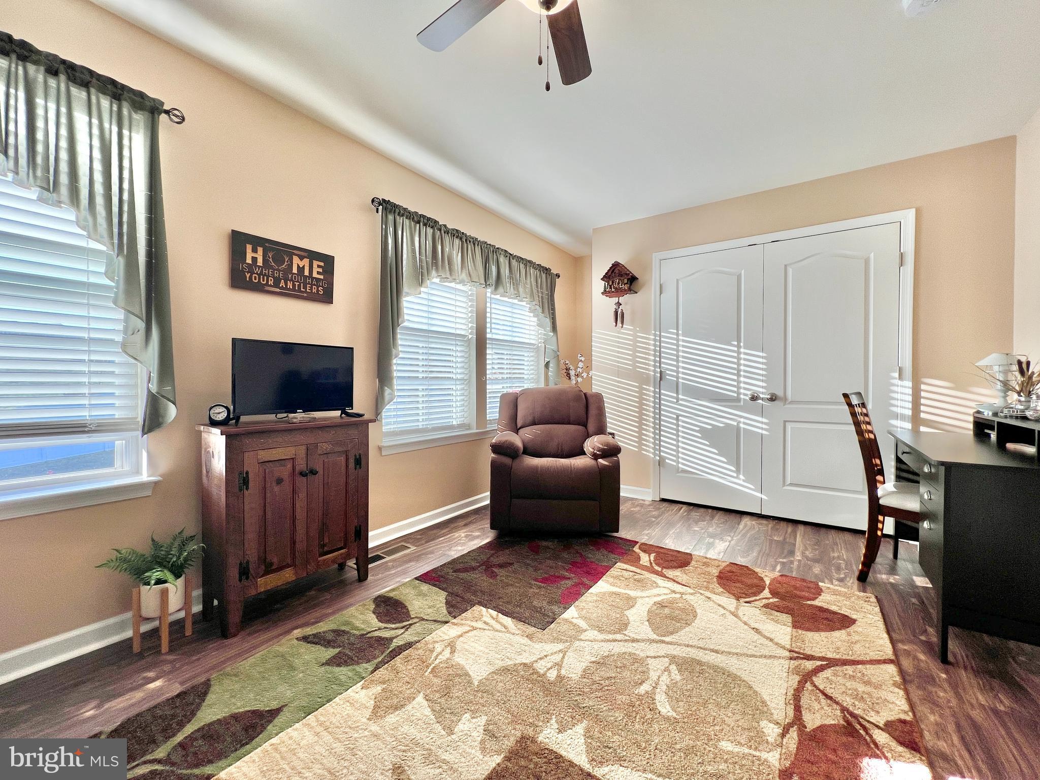 ARCHERS ROCK - Residential