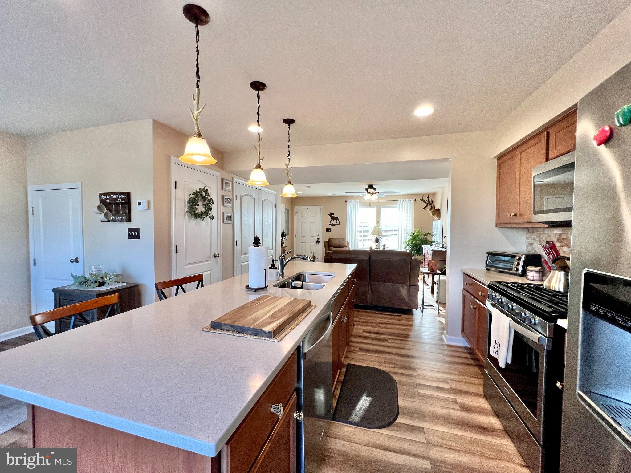 ARCHERS ROCK - Residential