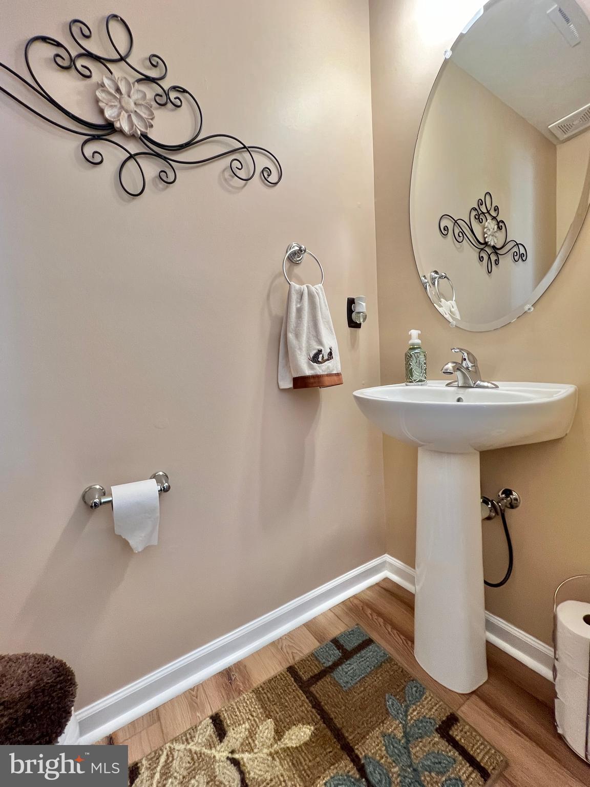 ARCHERS ROCK - Residential