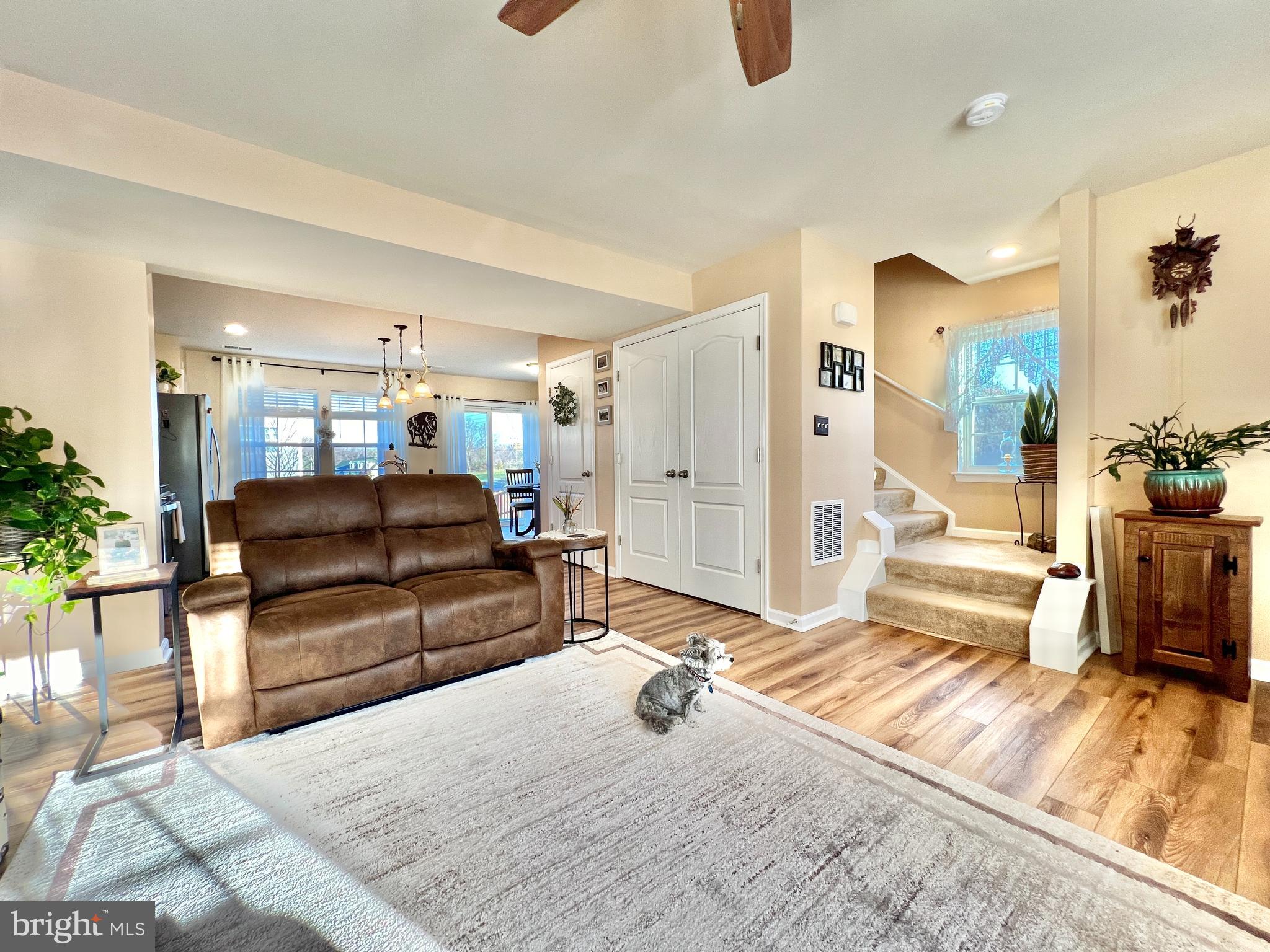 ARCHERS ROCK - Residential