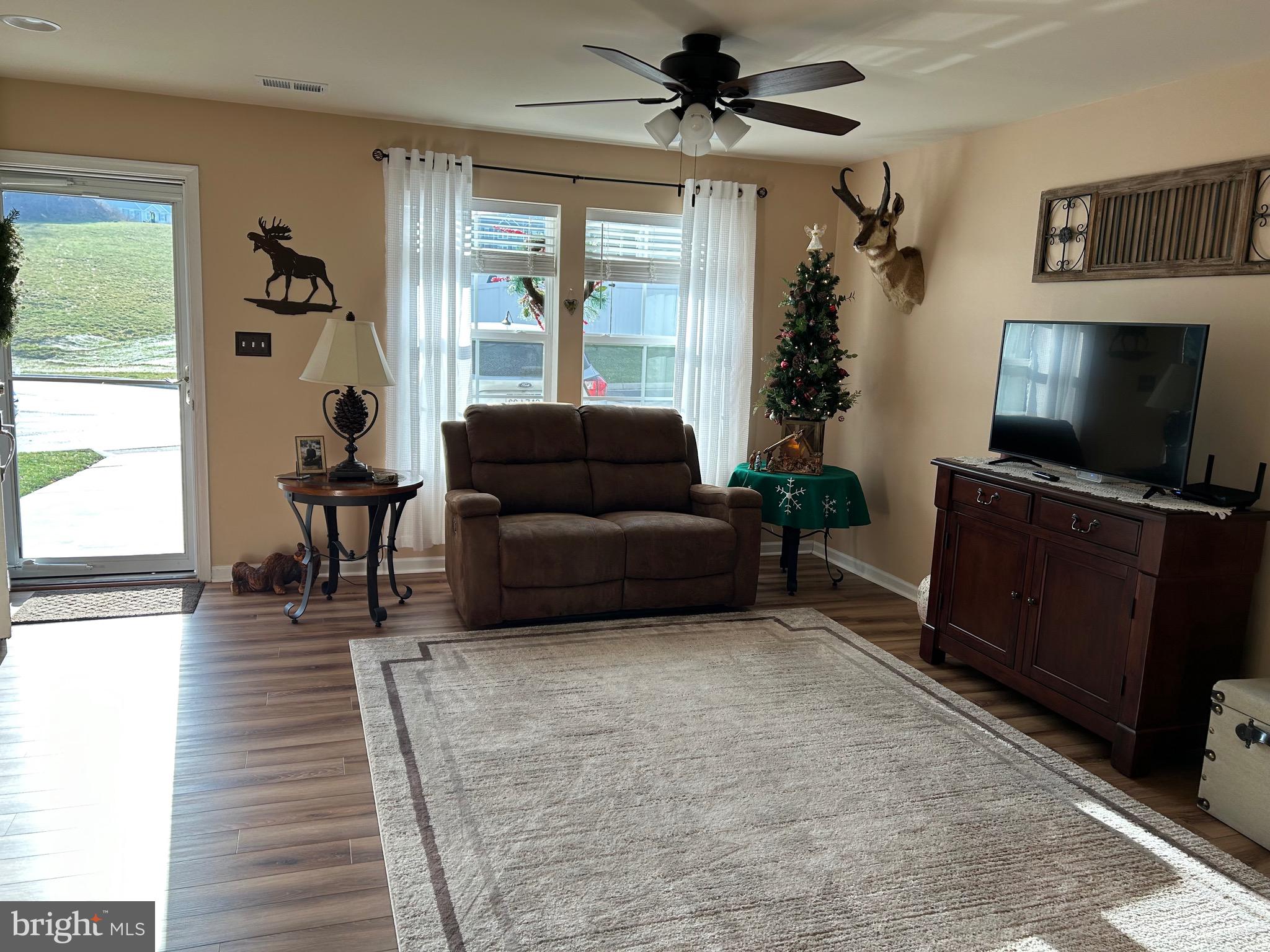 ARCHERS ROCK - Residential