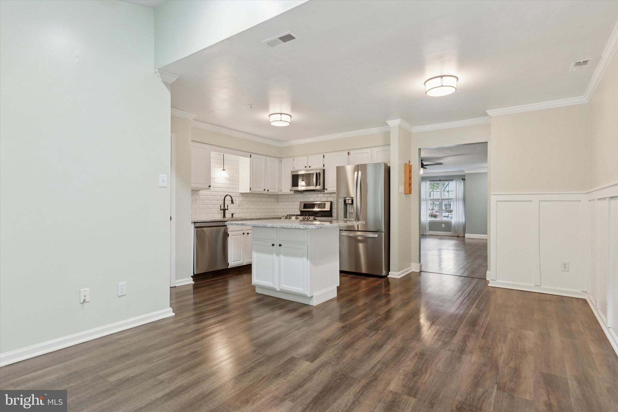 EAGLE RIDGE - Residential Lease