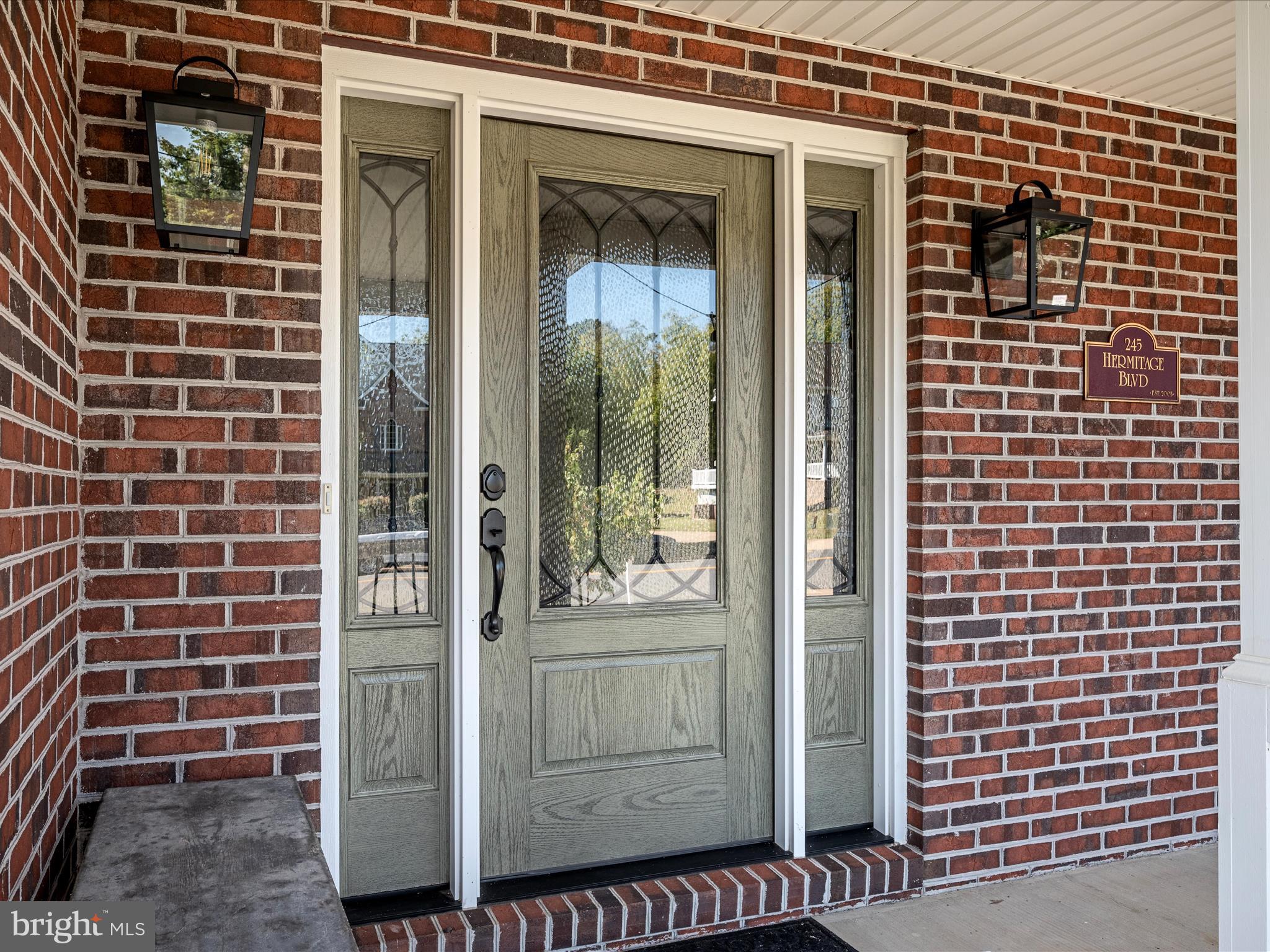 HERMITAGE - Residential