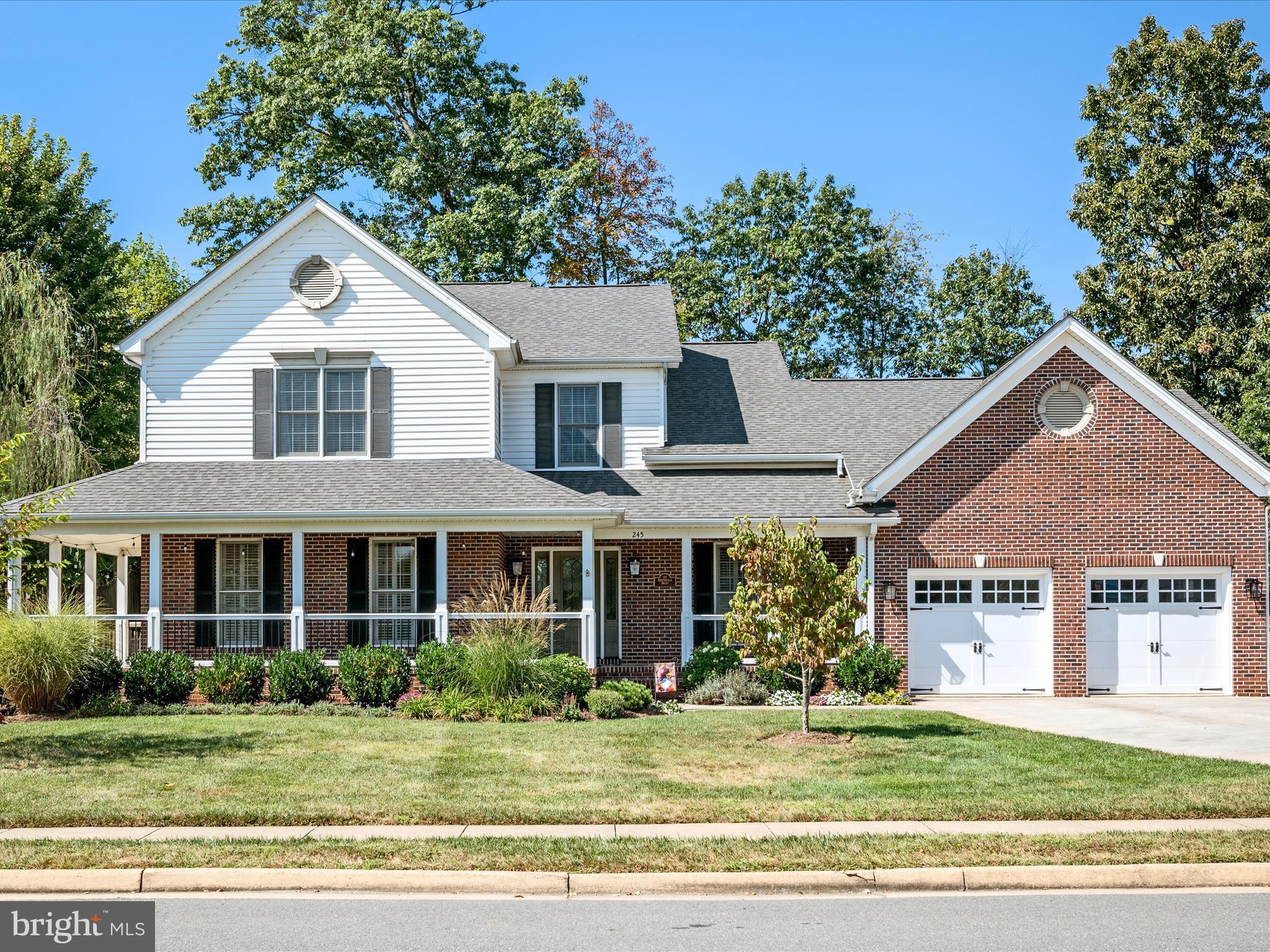 245 HERMITAGE BOULEVARD