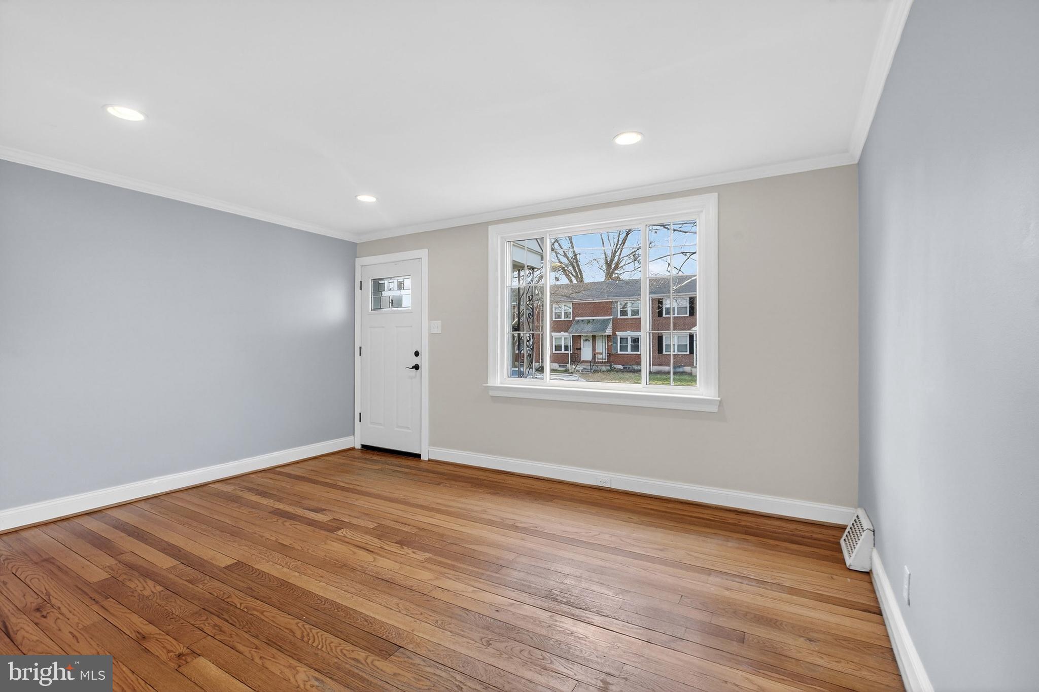 1015 BALTIMORE AVENUE