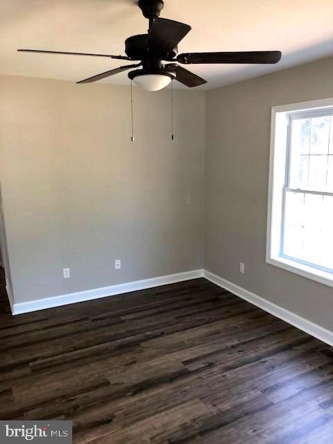 SMUGGLERS COVE - Residential