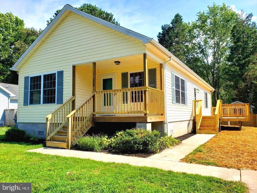 Make this cozy house your home! Wonderful rancher located on a quiet dead end street. Check out the welcoming front porch and updated kitchen with all new stainless steel refrigerator, stove, built-in microwave, dishwasher, cabinetry, lighting, and double sink. The master bedroom features its own bathroom complete with soaking tub, new vanity, toilet, lighting, and a large closet. Two additional bedrooms both have large closets. Updated  laundry room, doubles as a mudroom with a lovely coat rack and bench with  shoe storage. 
Additional updates include a new deck, professionally insulated attic with new pull-down stairs,  new ceiling fans, light fixtures, two storm doors, HVAC heat pump & furnace, toilets, vanities, window screens, and even a new doorbell to make sure you know when guests are at your door. This home is a must see!