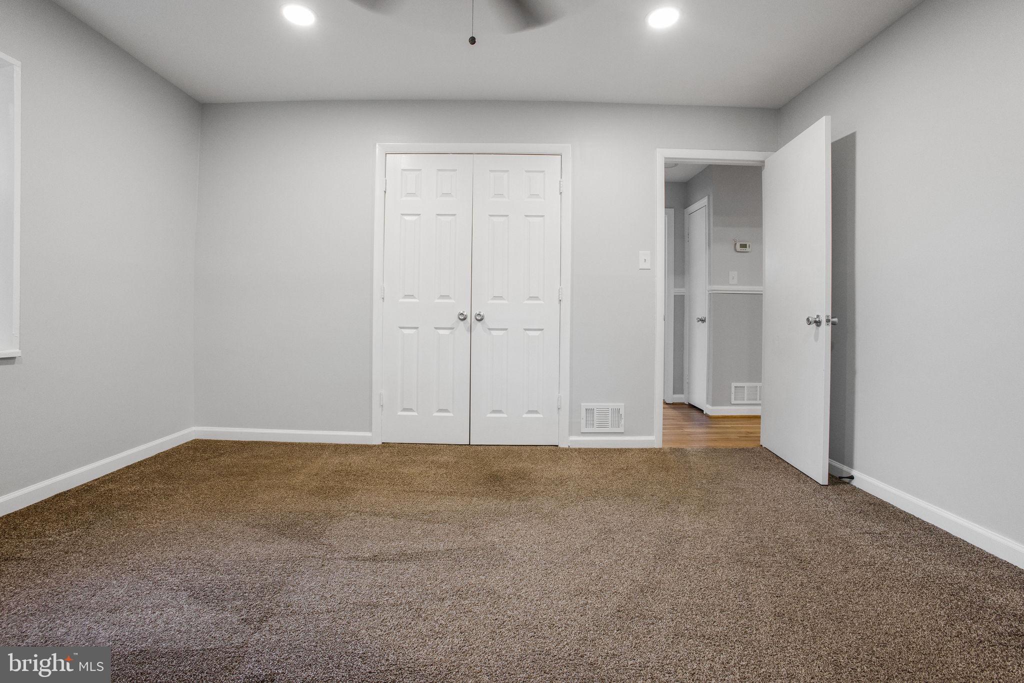 LANDOVER ESTATES - Residential Lease