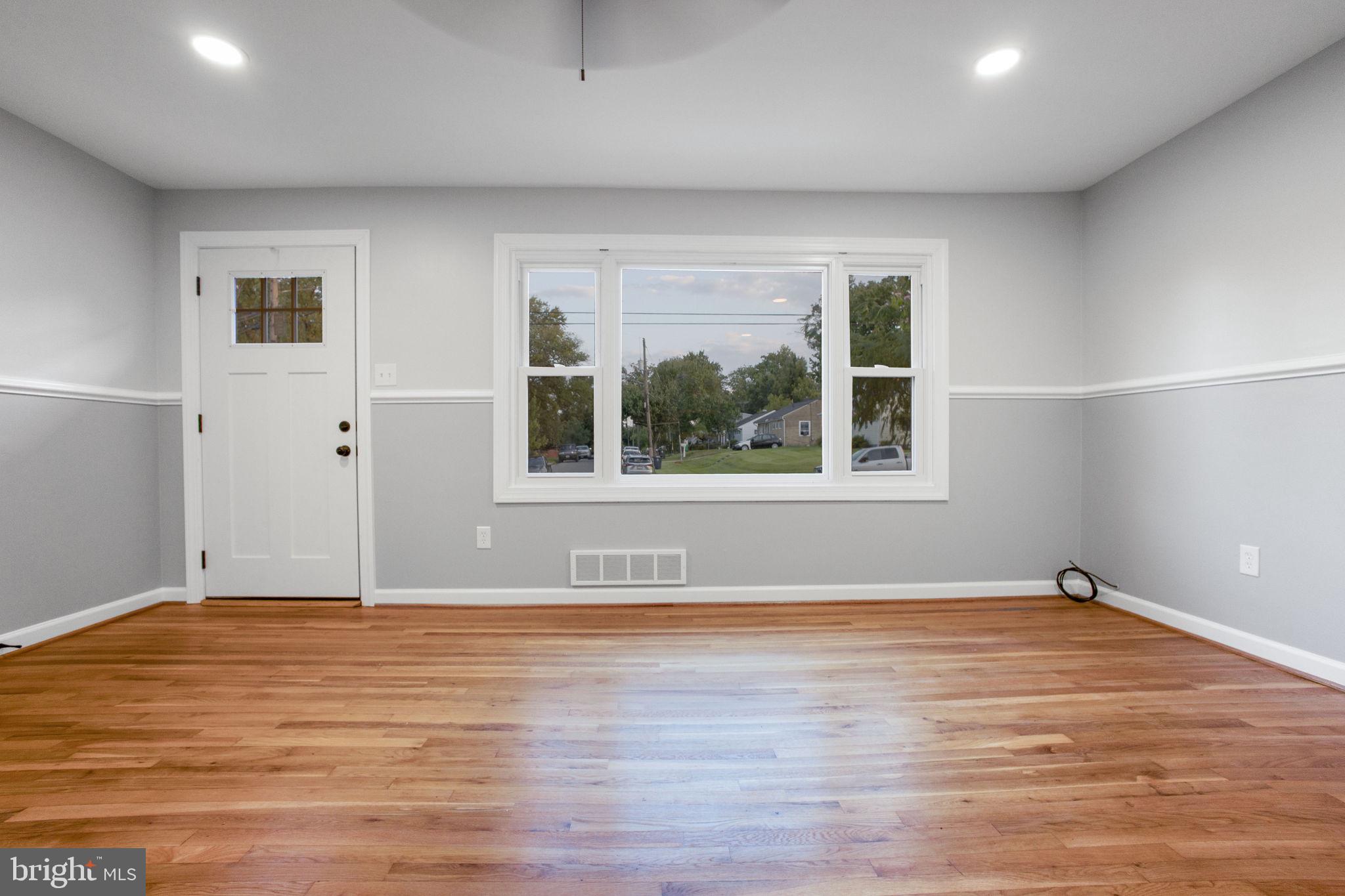 LANDOVER ESTATES - Residential Lease