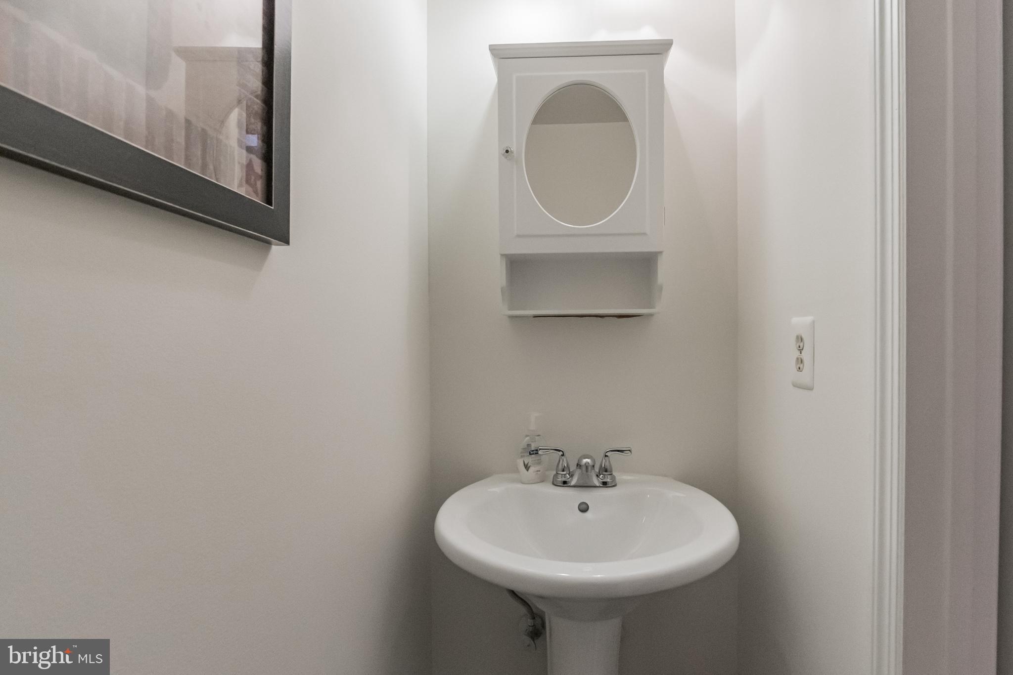 RUNNYMEADE - Residential