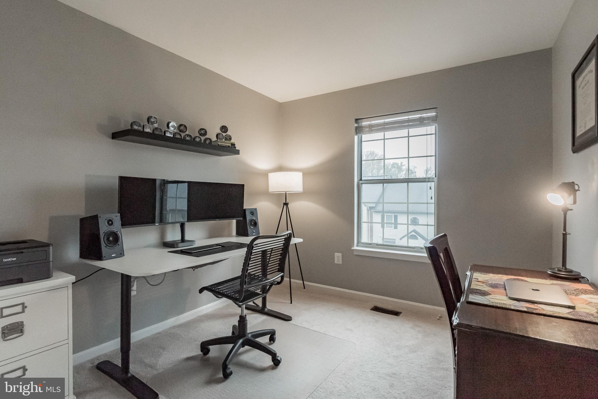 RUNNYMEADE - Residential