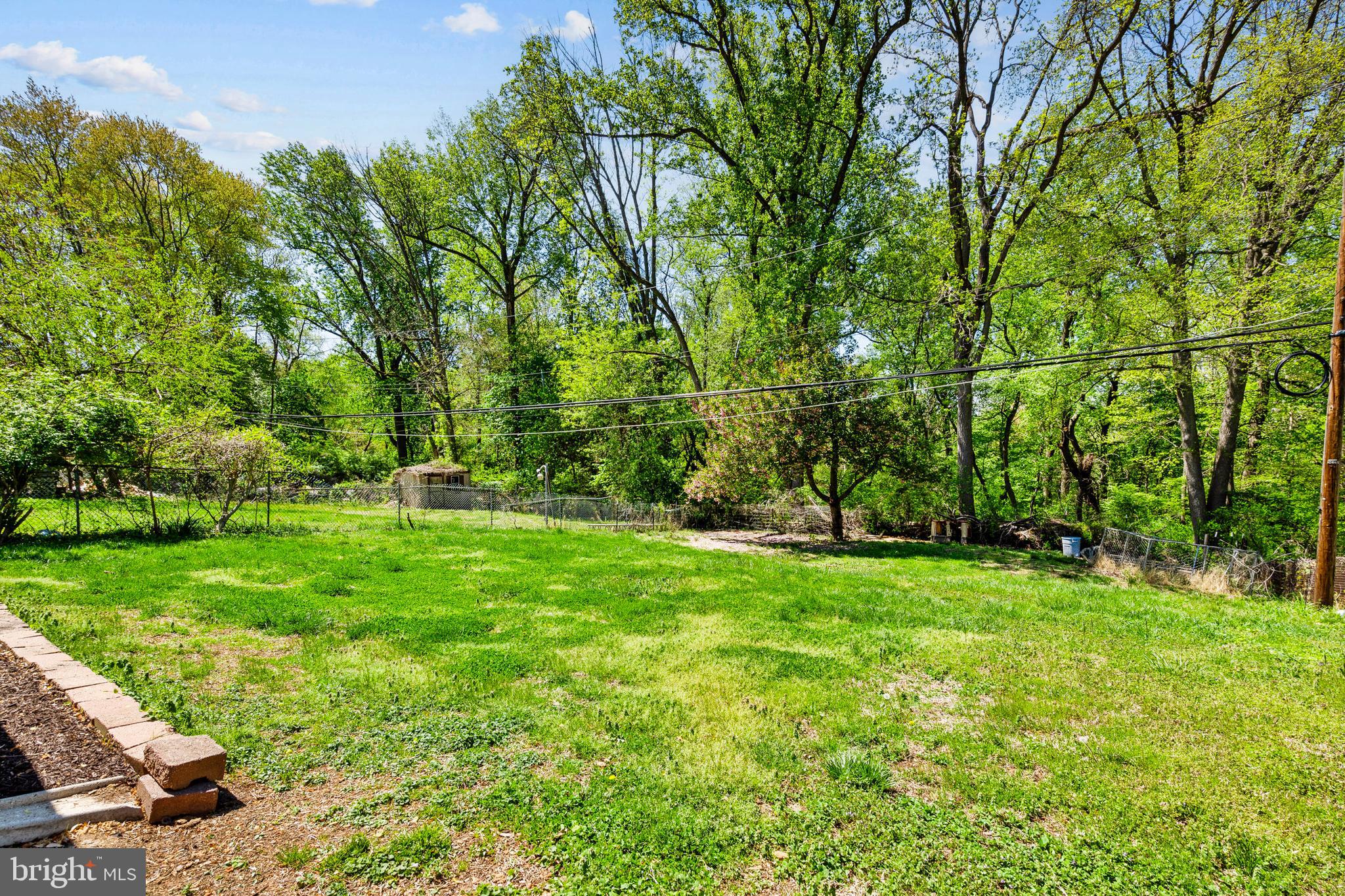 ACADEMY GARDENS - Residential