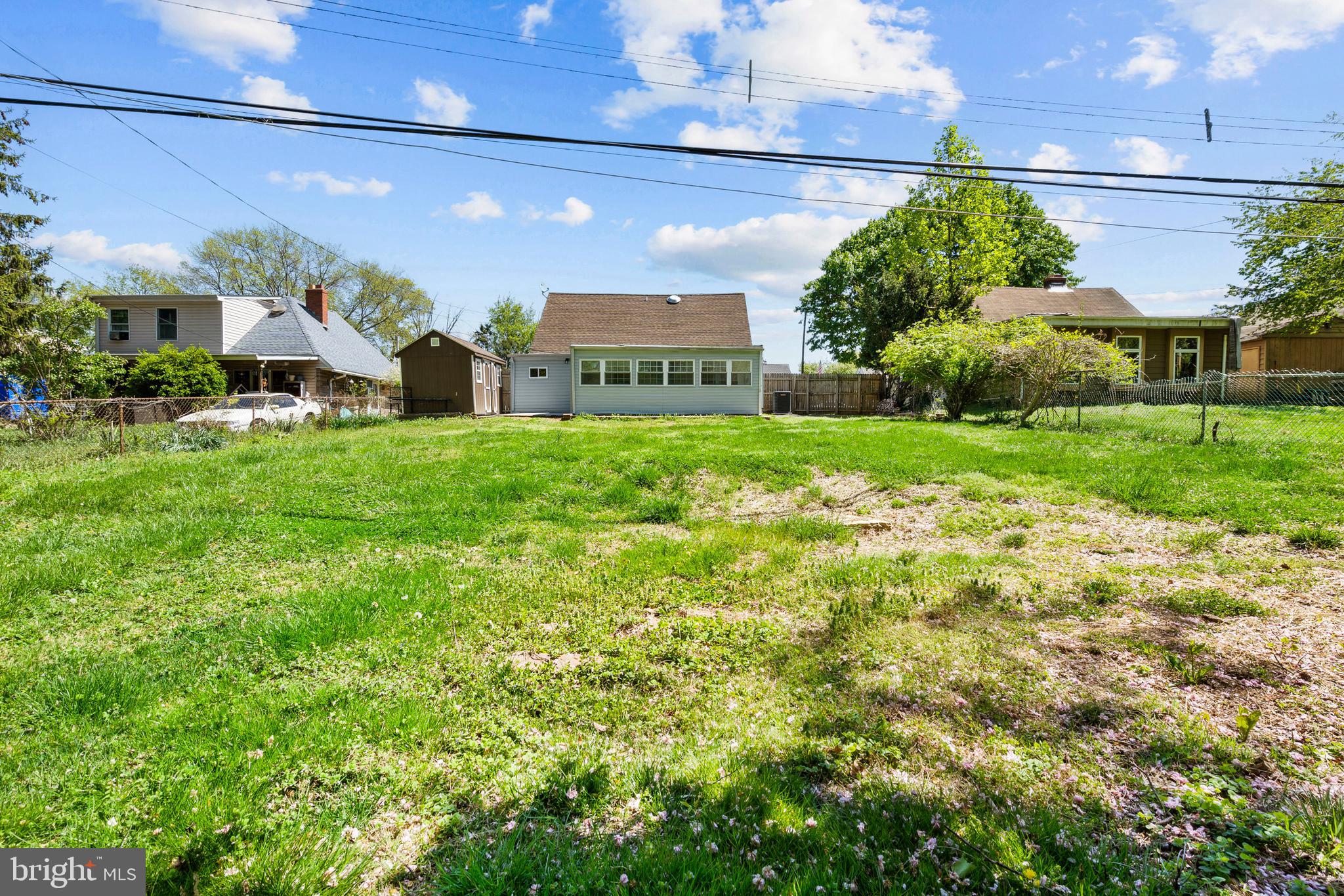 ACADEMY GARDENS - Residential