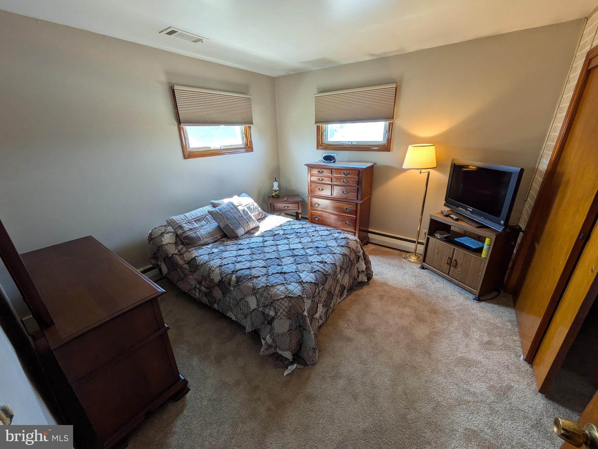 NOT IN - Residential Lease