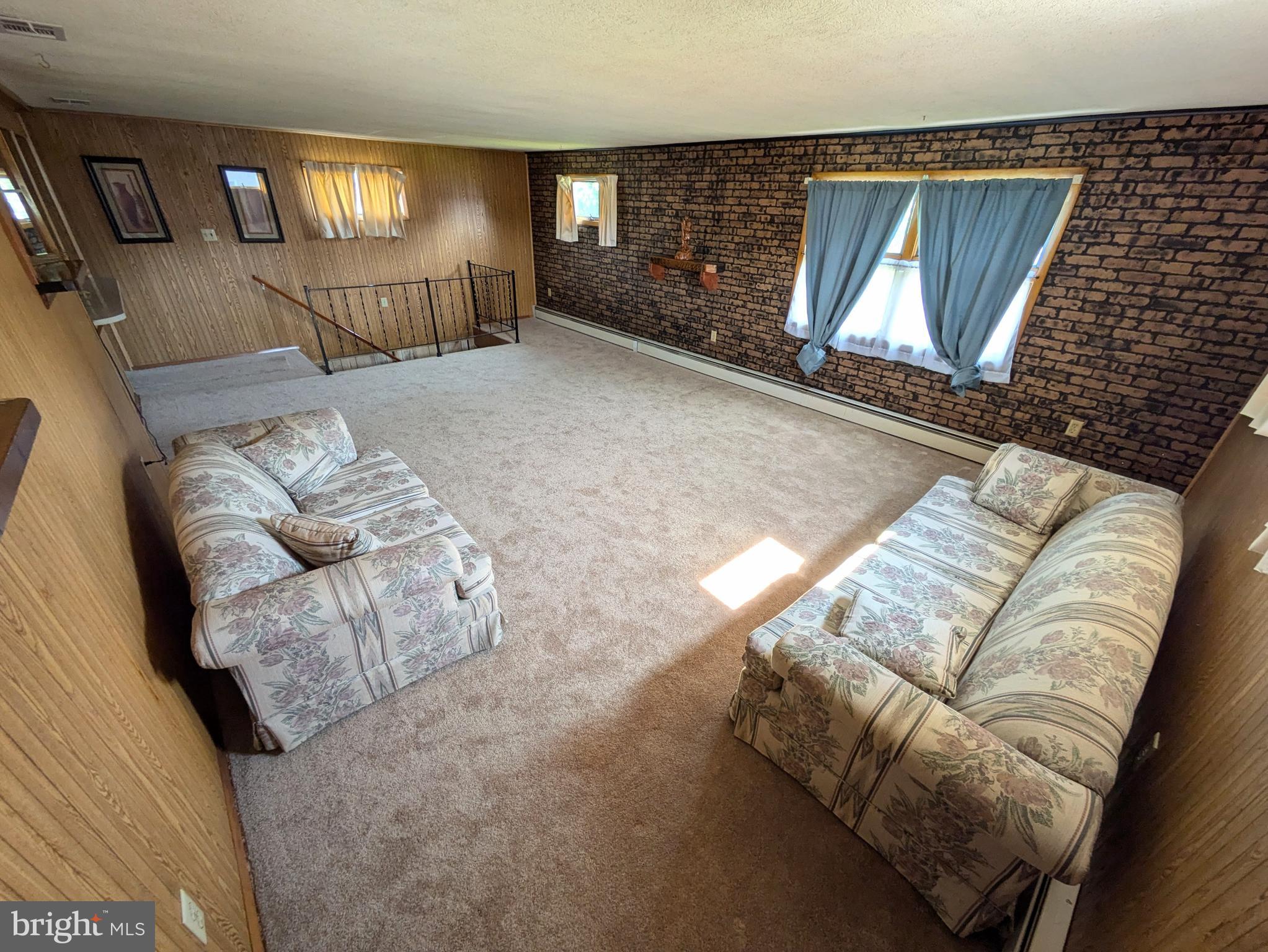 NOT IN - Residential Lease