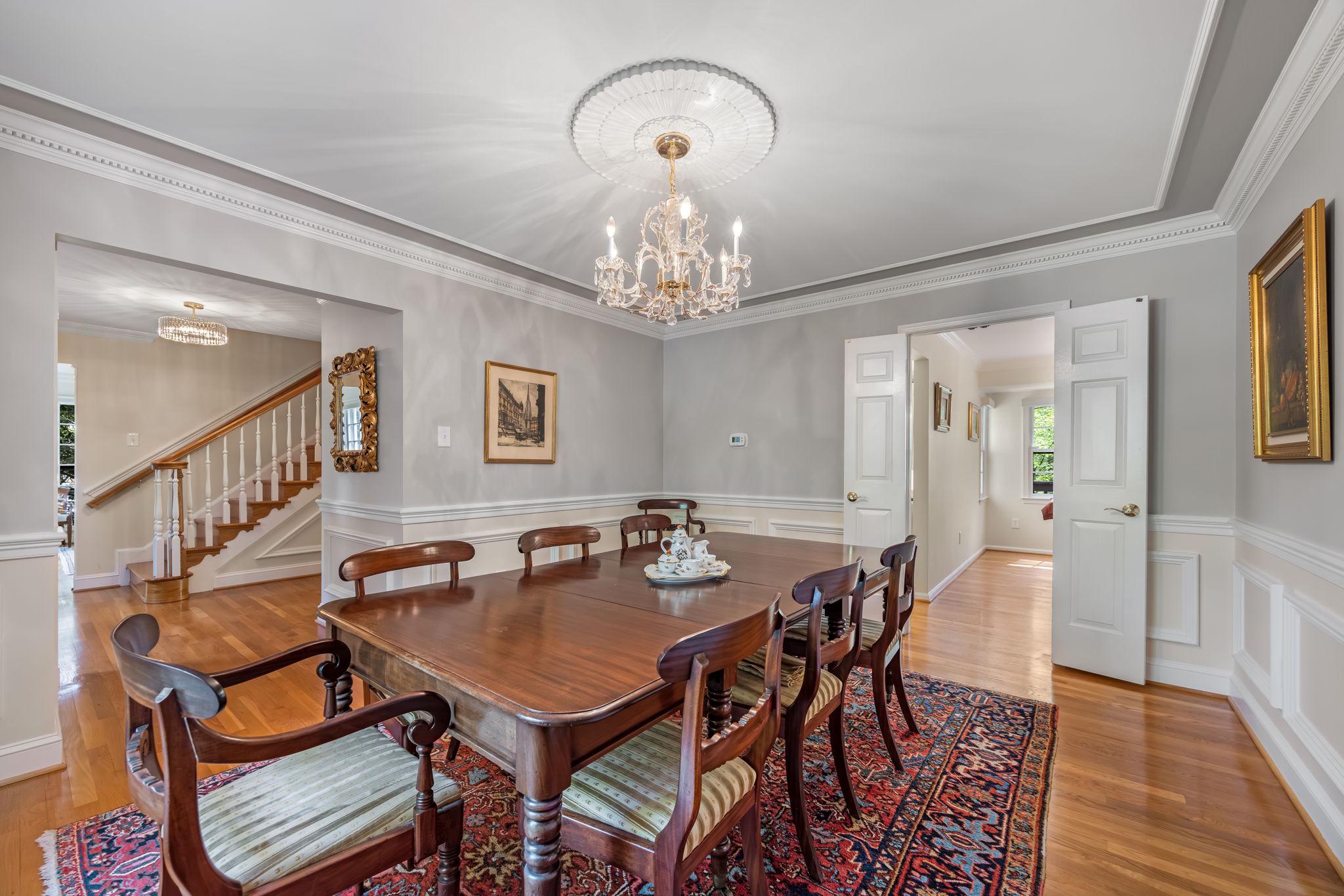 LANGLEY OAKS - Residential