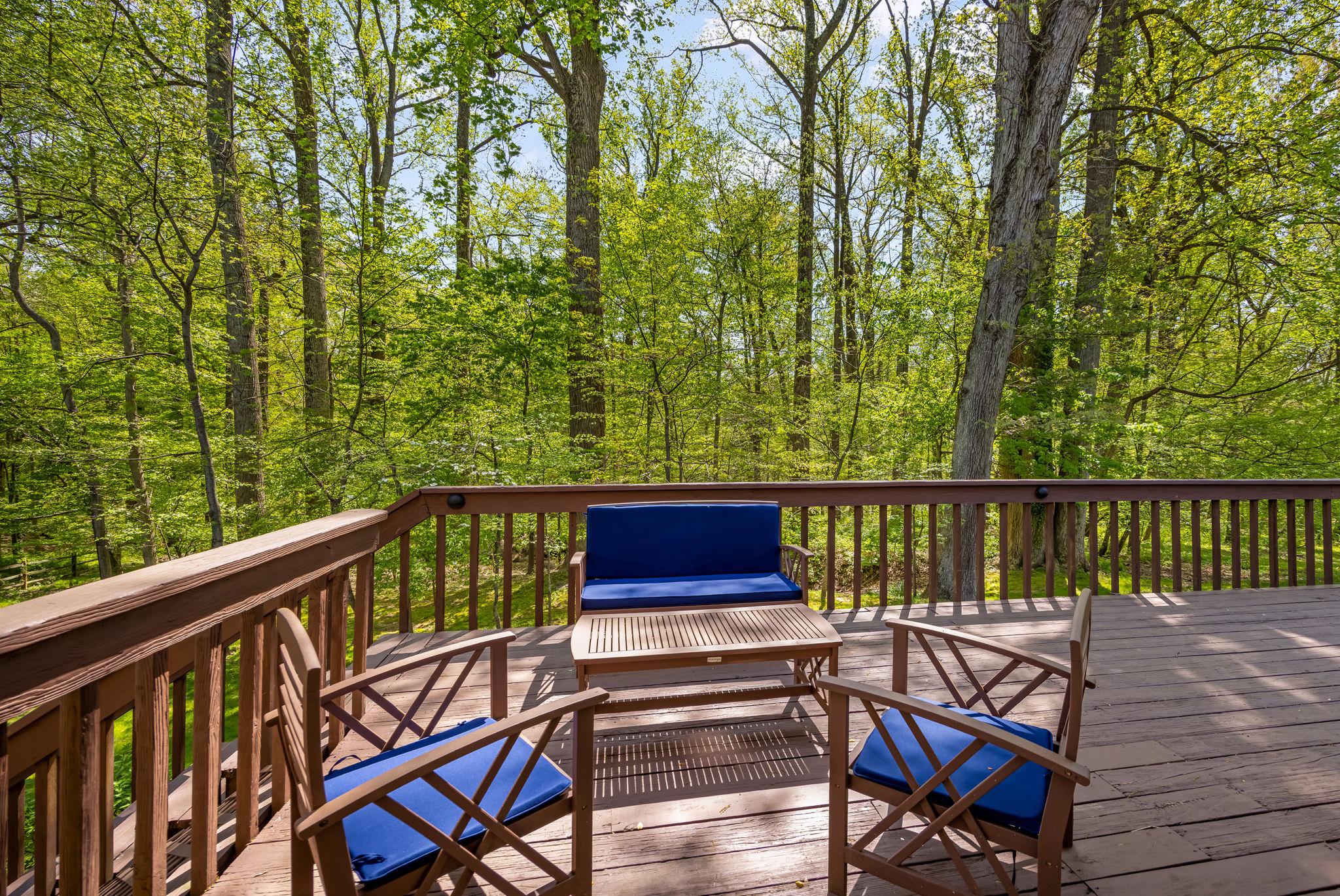 LANGLEY OAKS - Residential