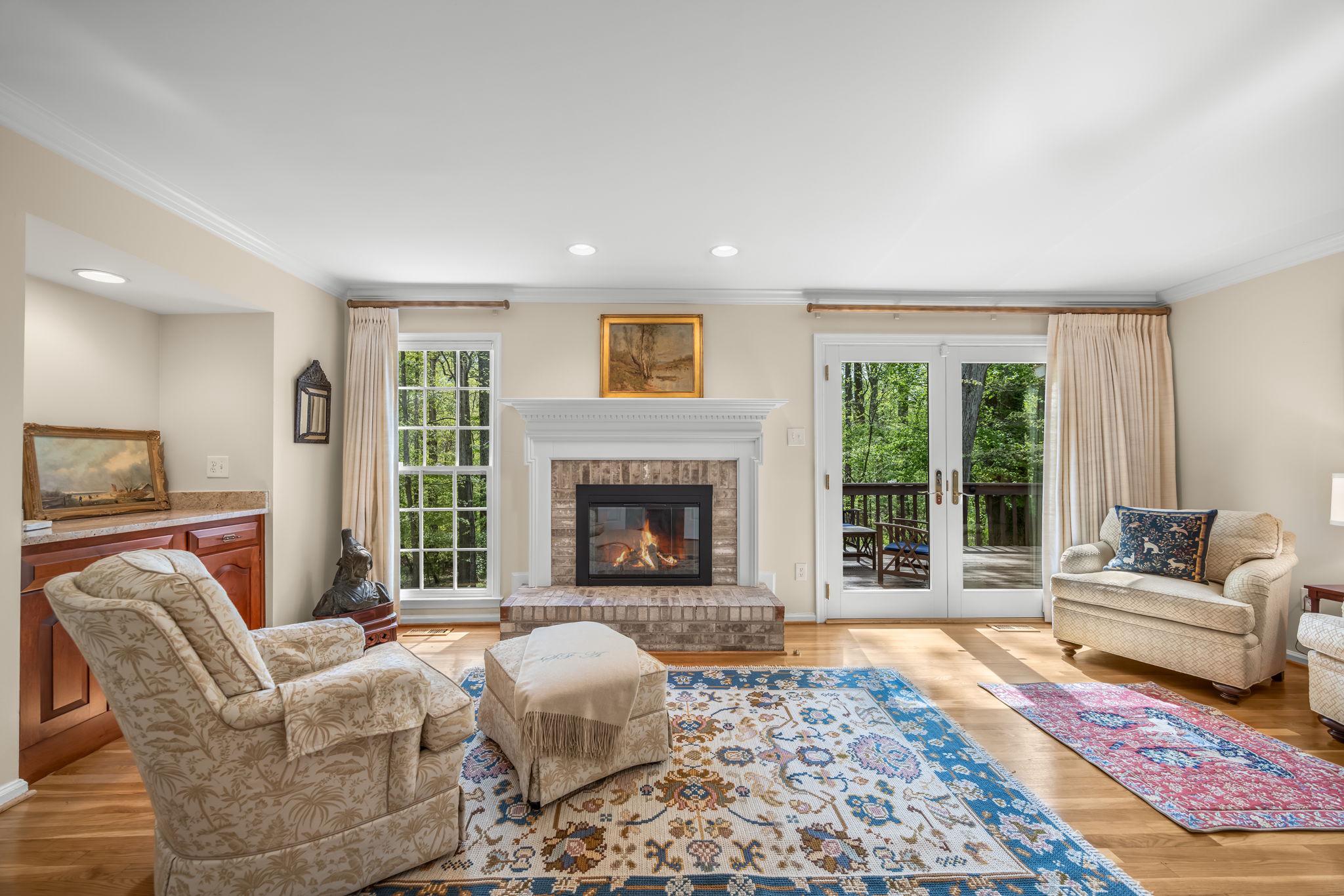 LANGLEY OAKS - Residential