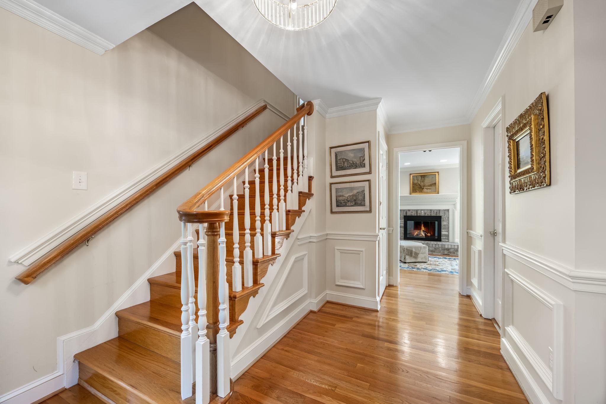 LANGLEY OAKS - Residential