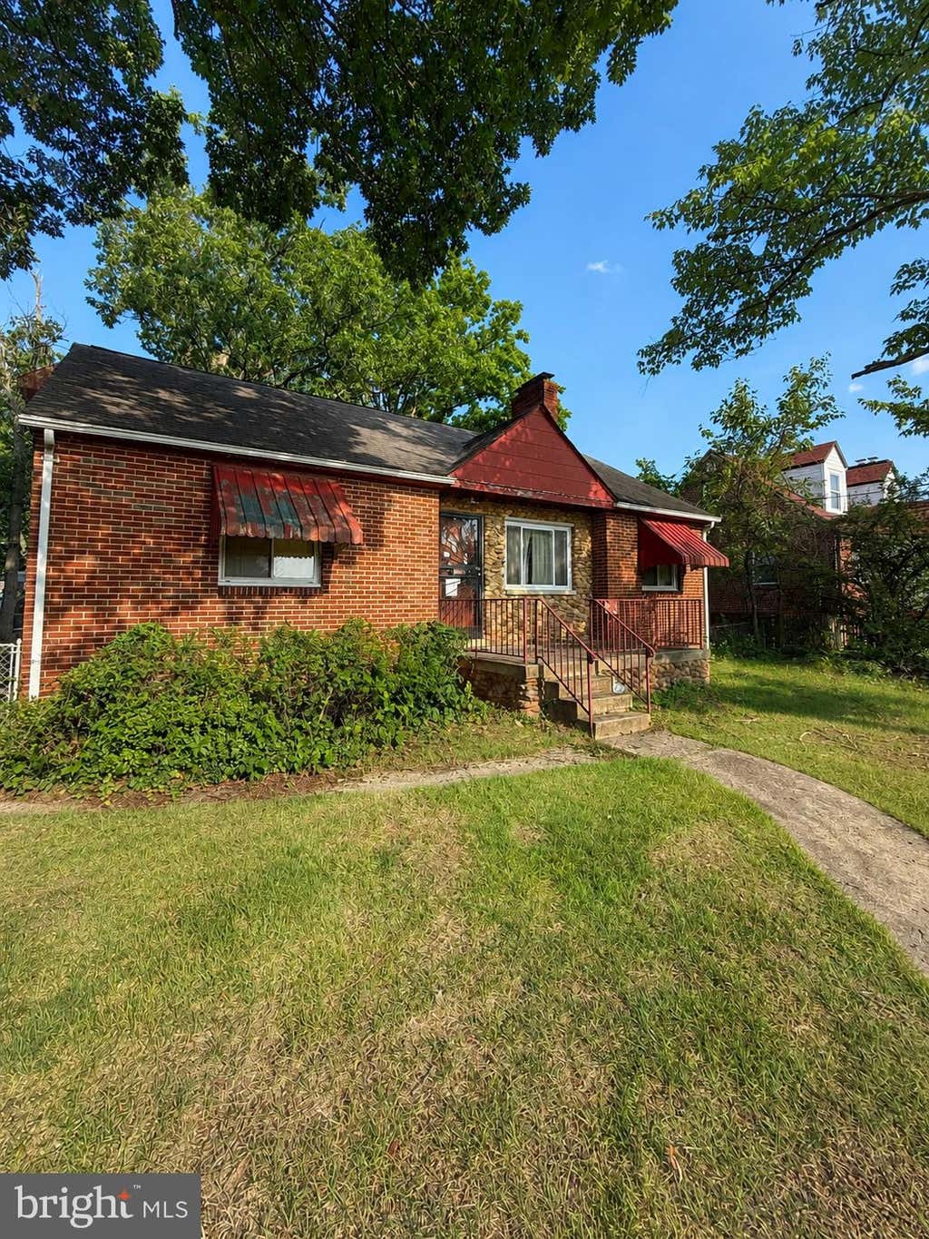 Photo of 5818 Black Hawk Drive, OXON HILL, MD 20745 (MLS # MDPG2217016)